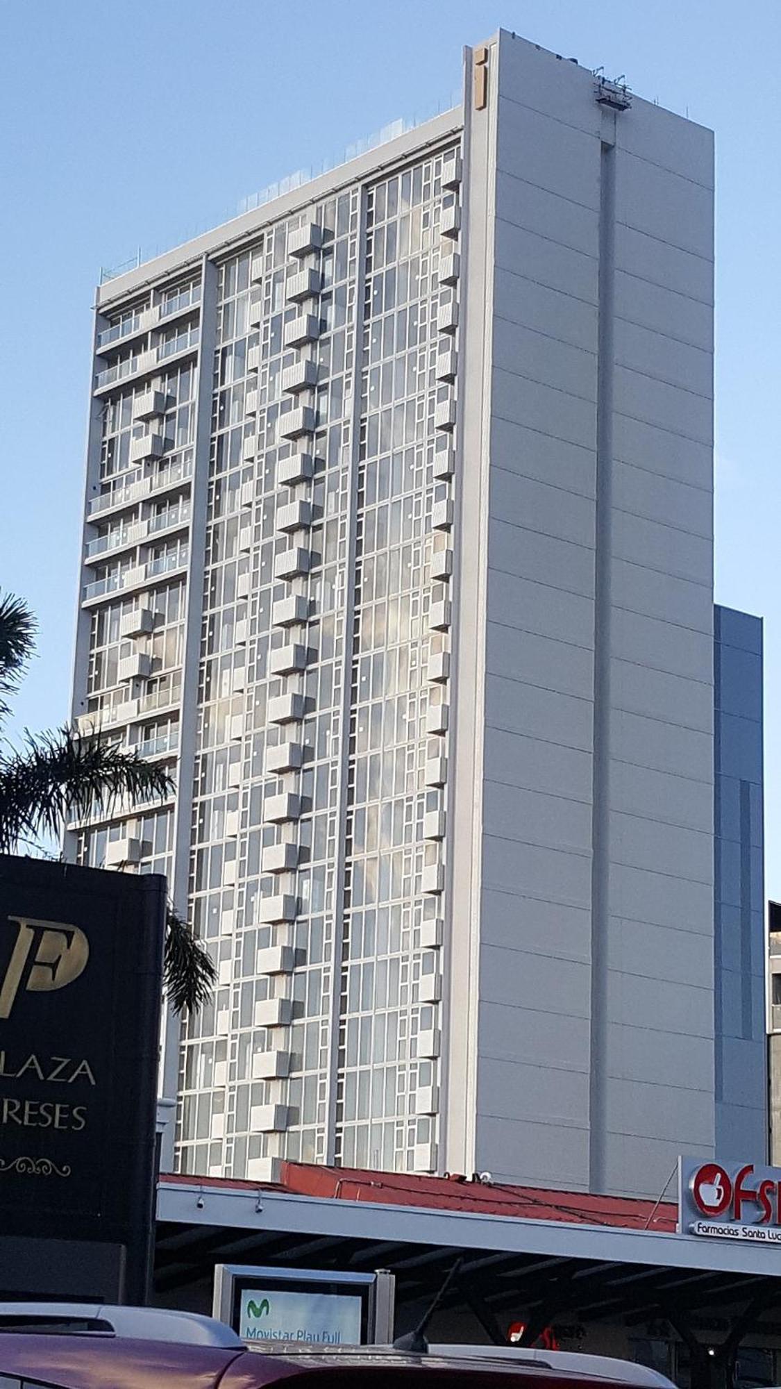 Apartment Ifreses, Study Full Equipped Whith Pool, Air- Conditioning, Spectacular View Of The City, Parking With Additional Payment Curridabat