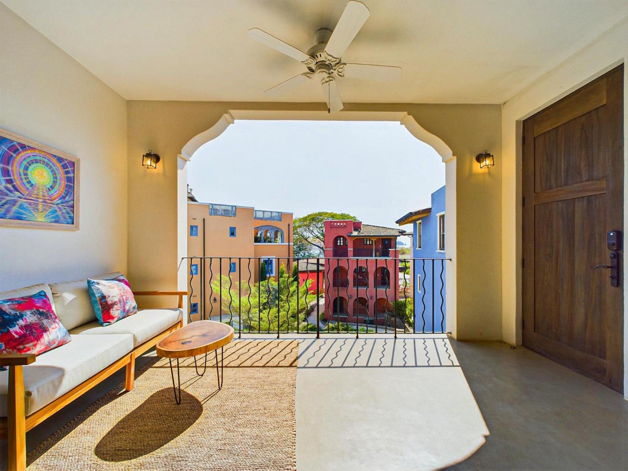 Miraflores 32 Partial Ocean View At Catalinas *
