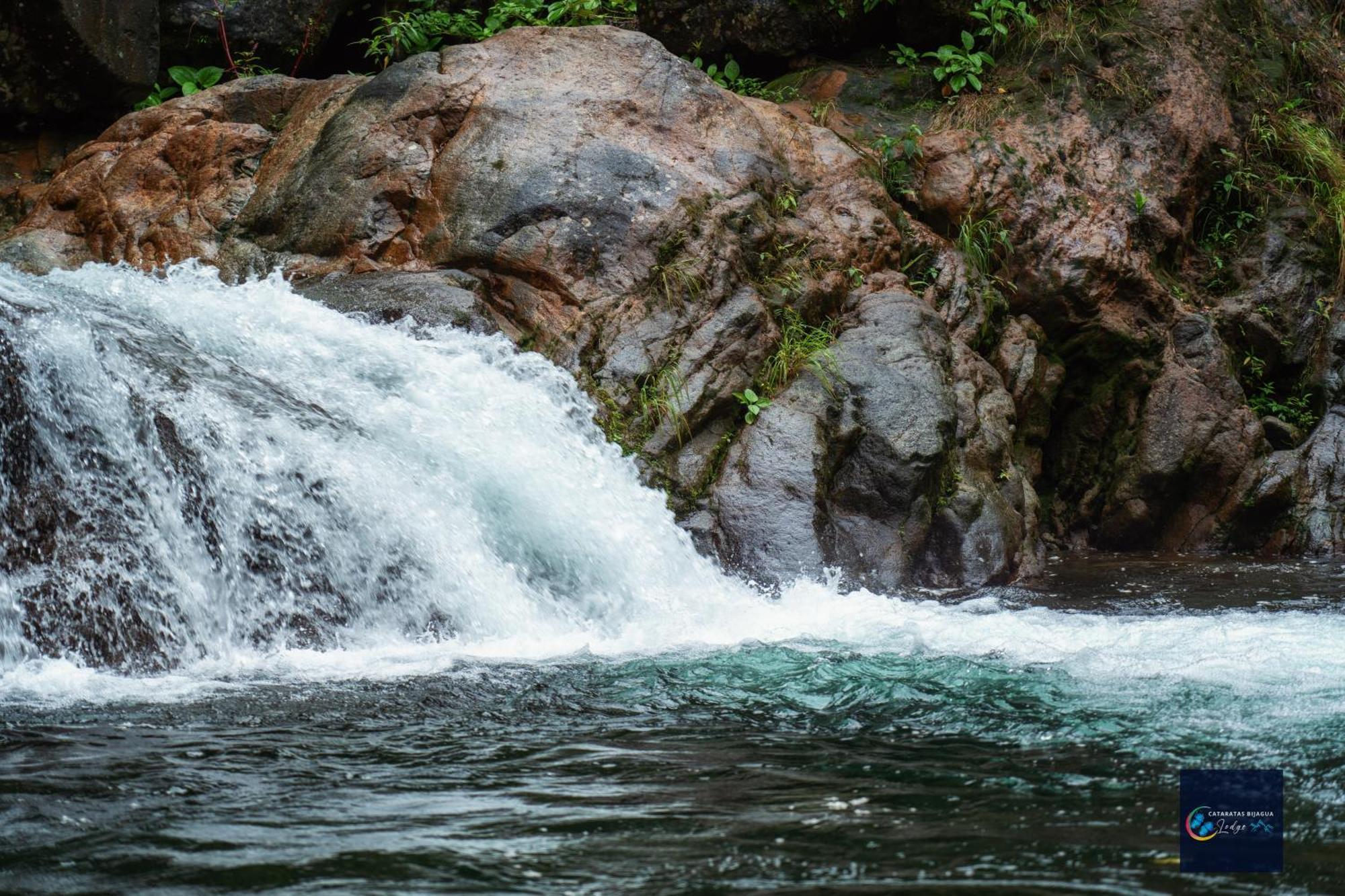 Cataratas Lodge, Incluye Tour Autoguiado Waterfalls Hike Holiday park 2*