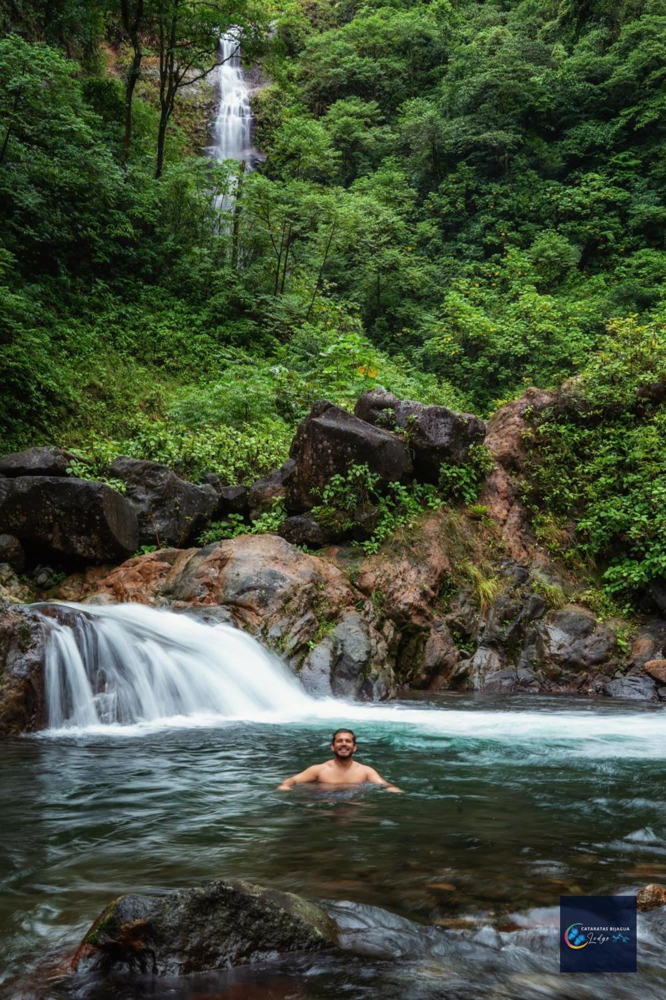 Cataratas Lodge, Incluye Tour Autoguiado Waterfalls Hike Bijagua