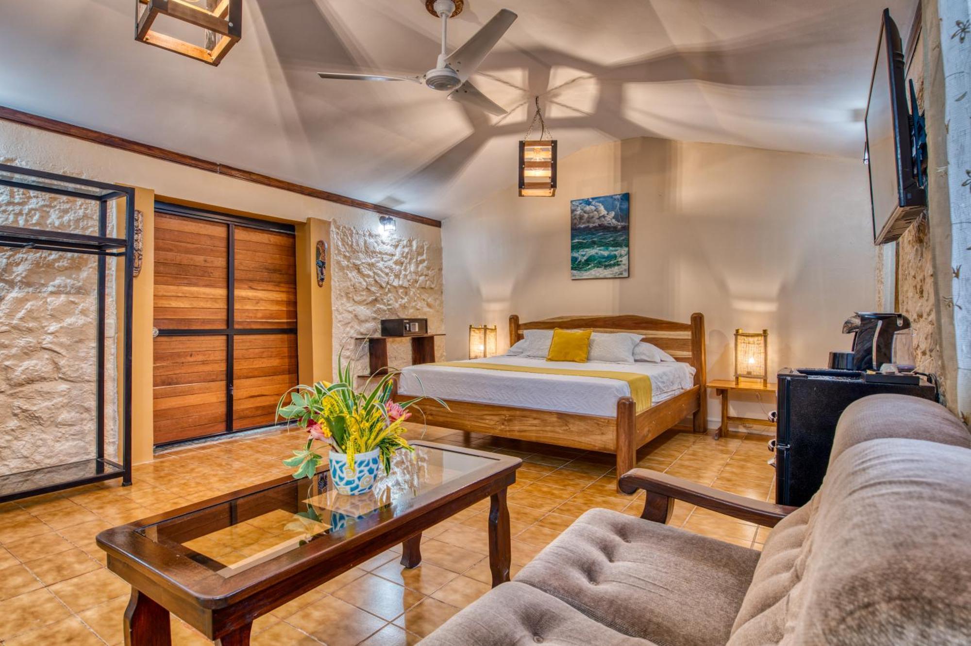Lodge Atlantida