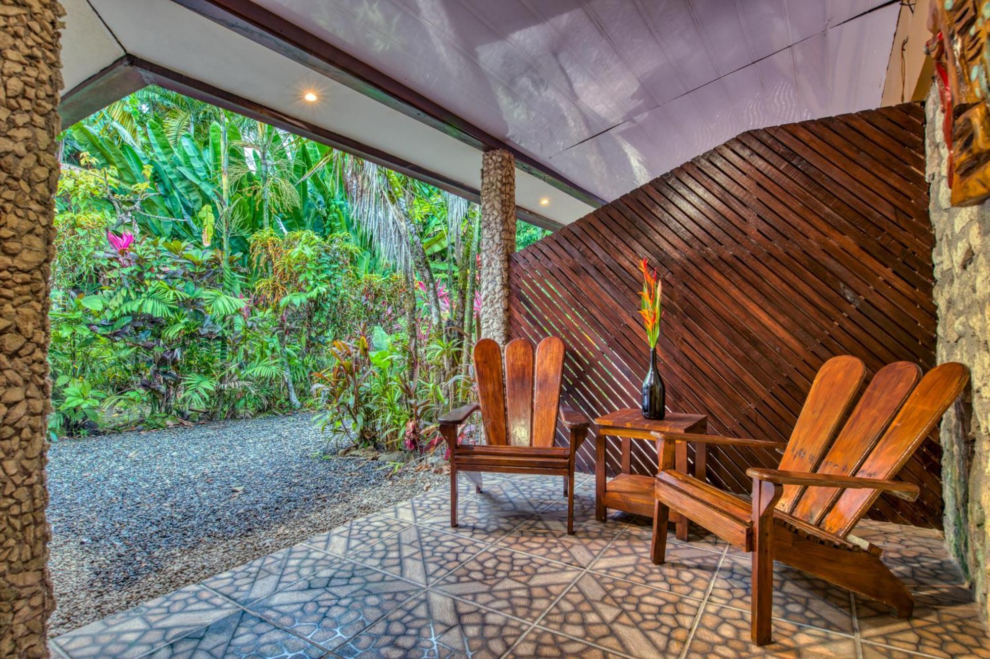 Atlantida Lodge Cahuita