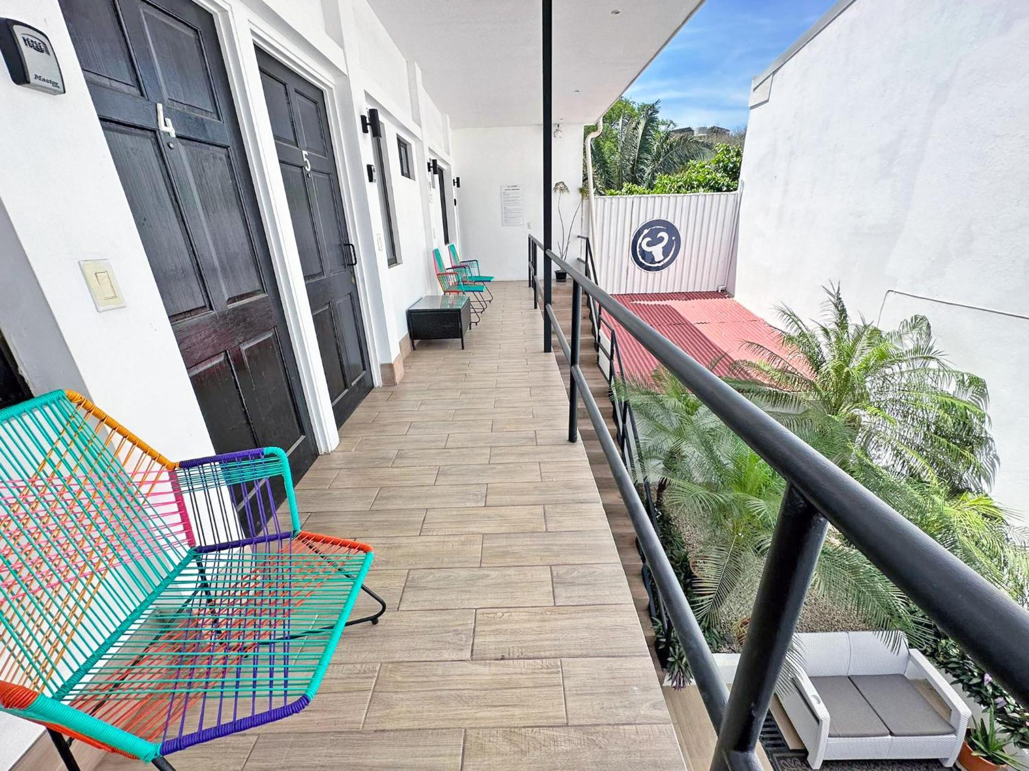 Hotel Surf Ranch 4*