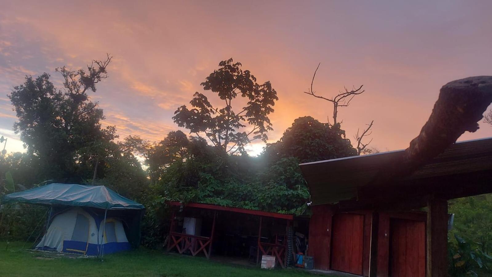 Sunset Bed & Breakfast La Fortuna
