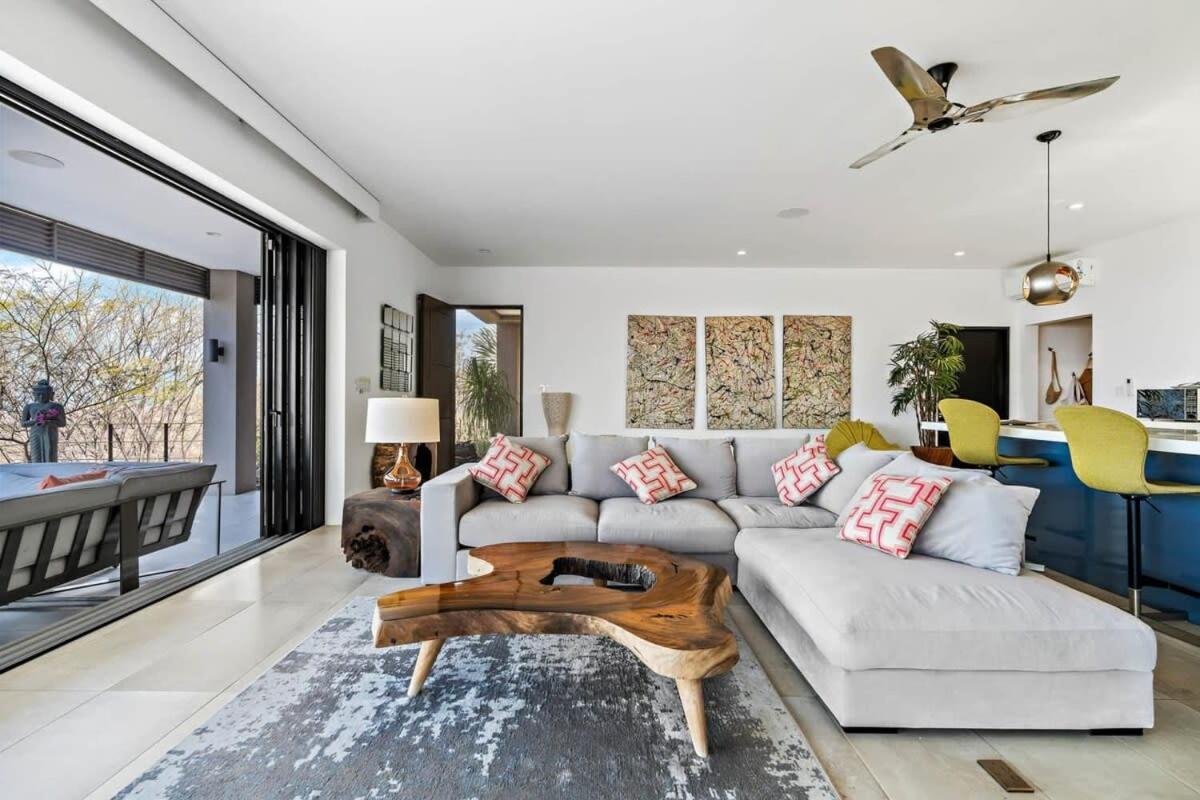 Holiday home 5-bd Beauty With Pool Above Potrero *