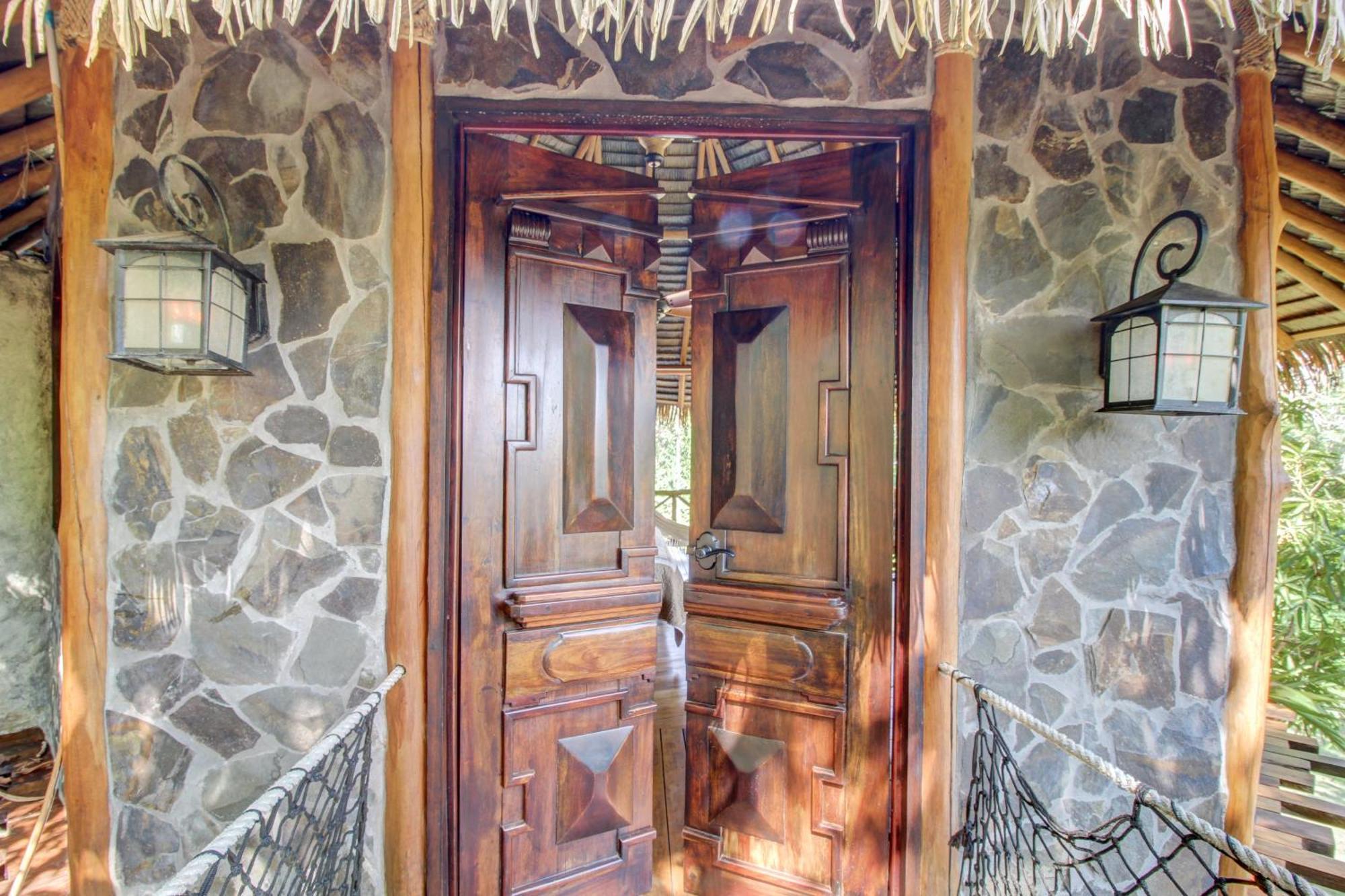 Casa Contiki Cabo Matapalo