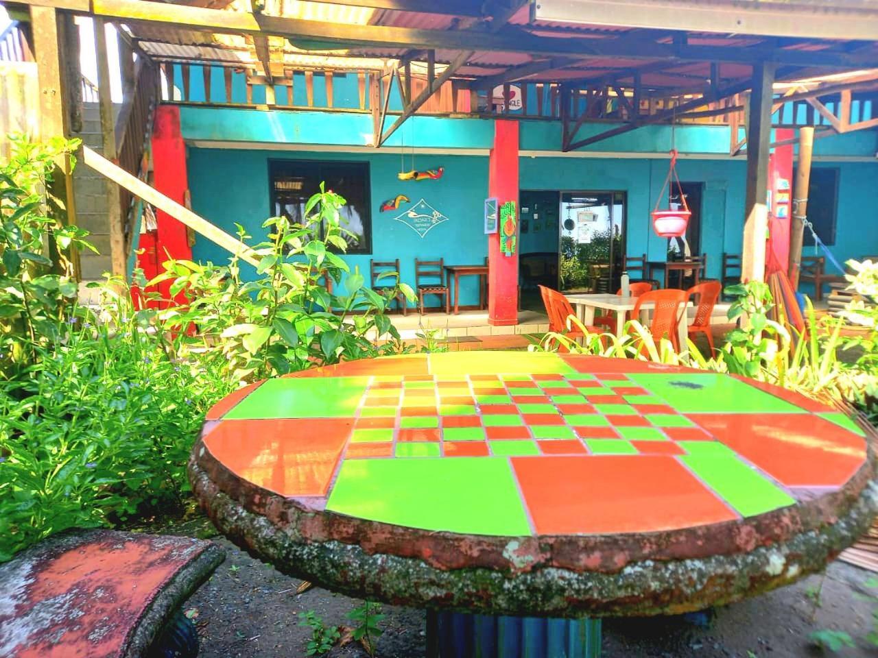Tortuguero Adventures Beach House Lodge *