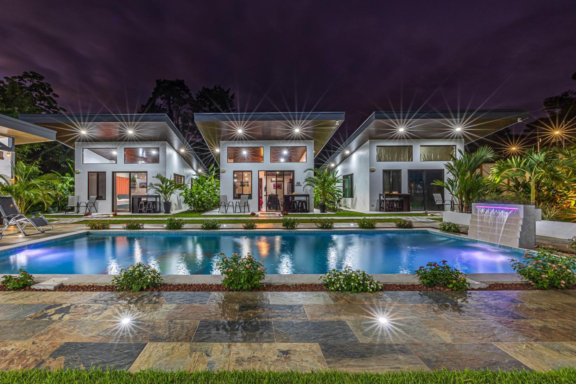 Private And Exculsive Getaway Villa *