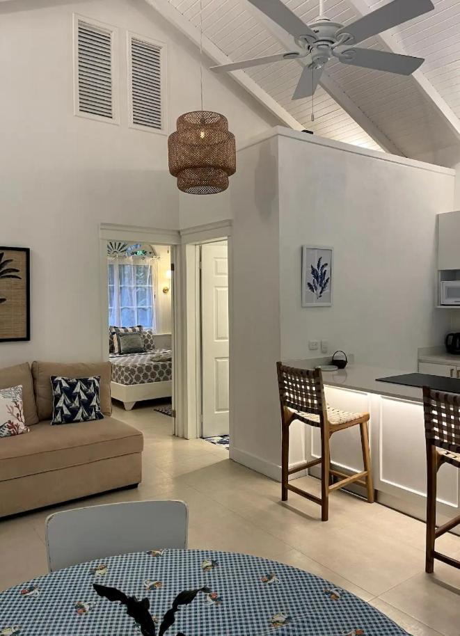 Cabinas Selvin Y Blanca Hotel