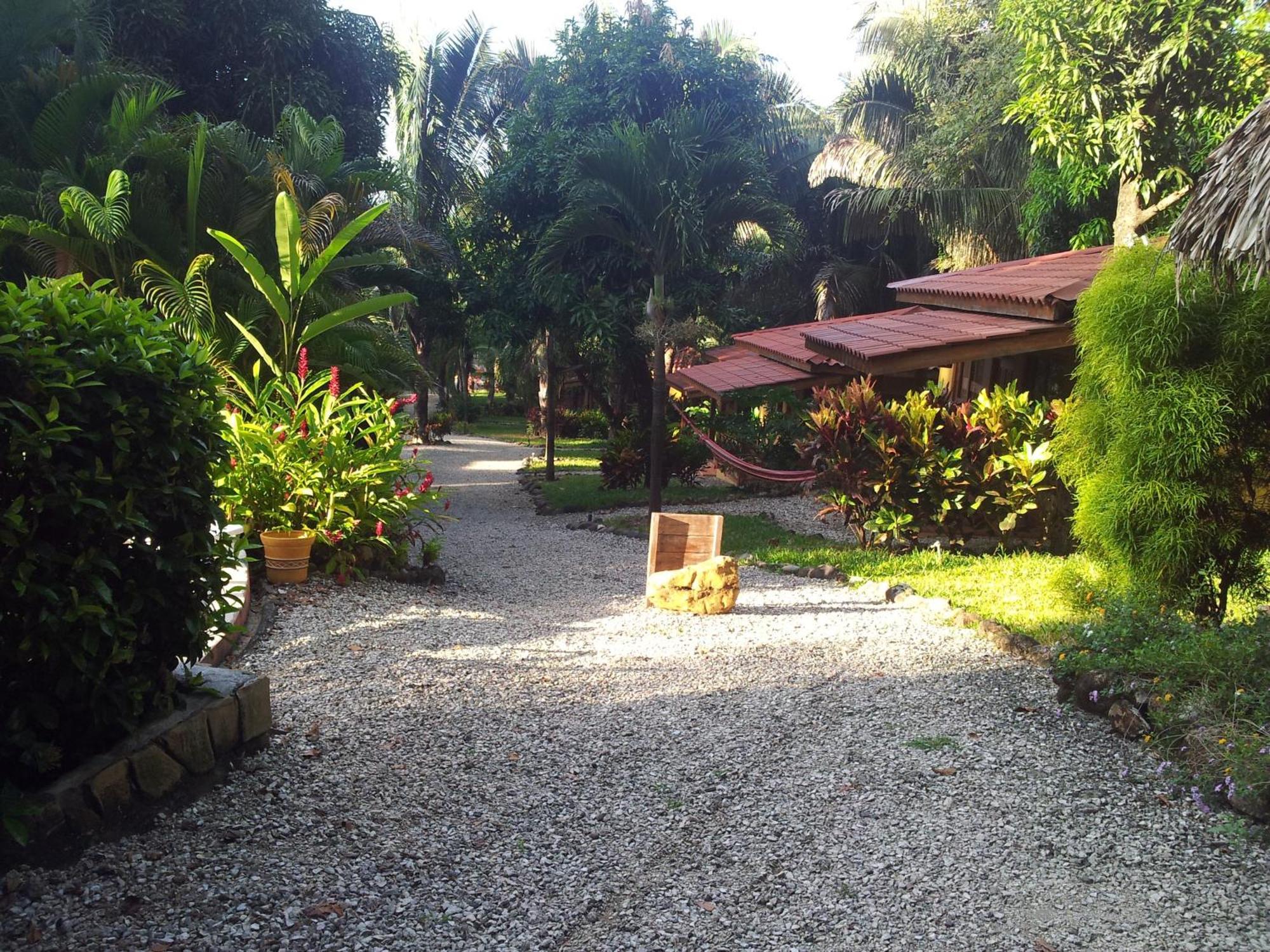 Esencia And Hotel