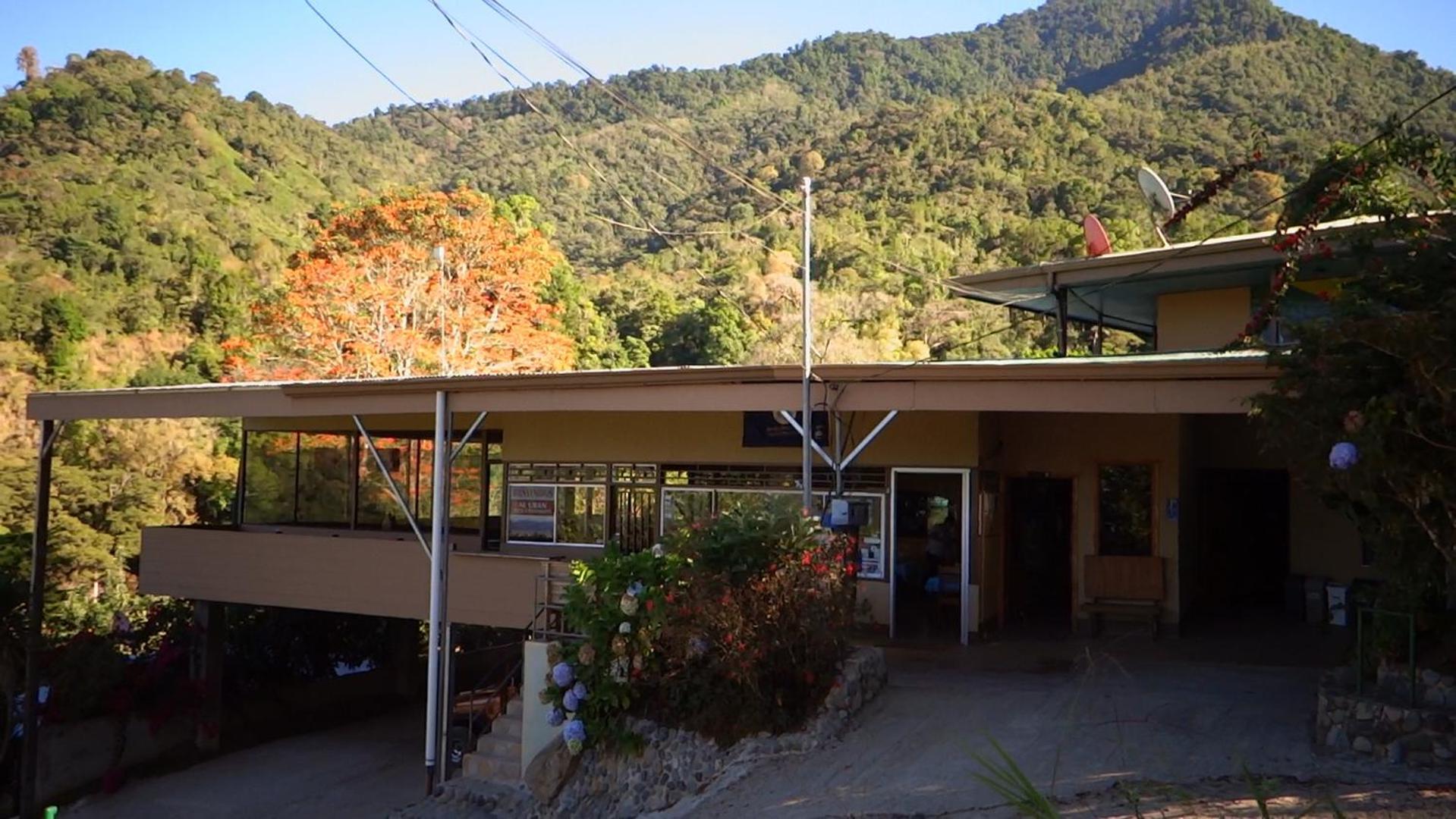 Hotel Uran