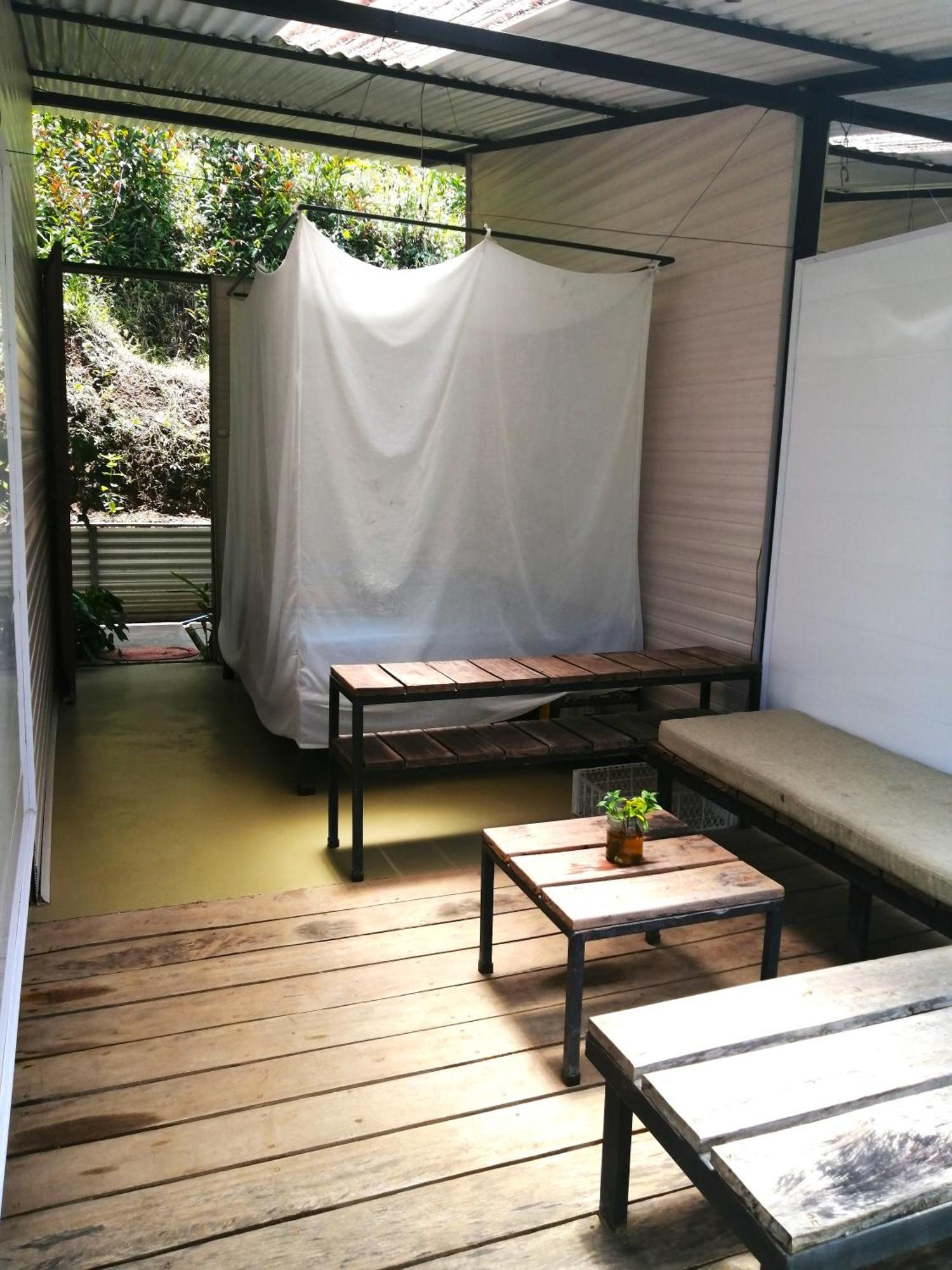 Hostel Bolita Trails And *