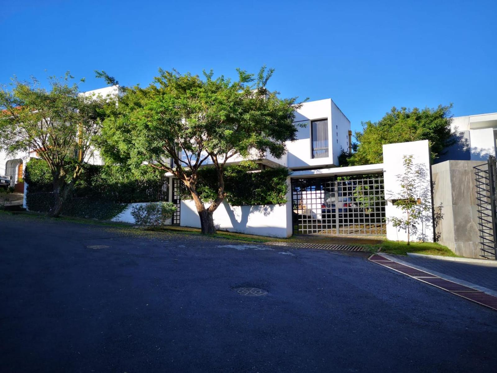 Homestay Casa Marlui-san Jose *