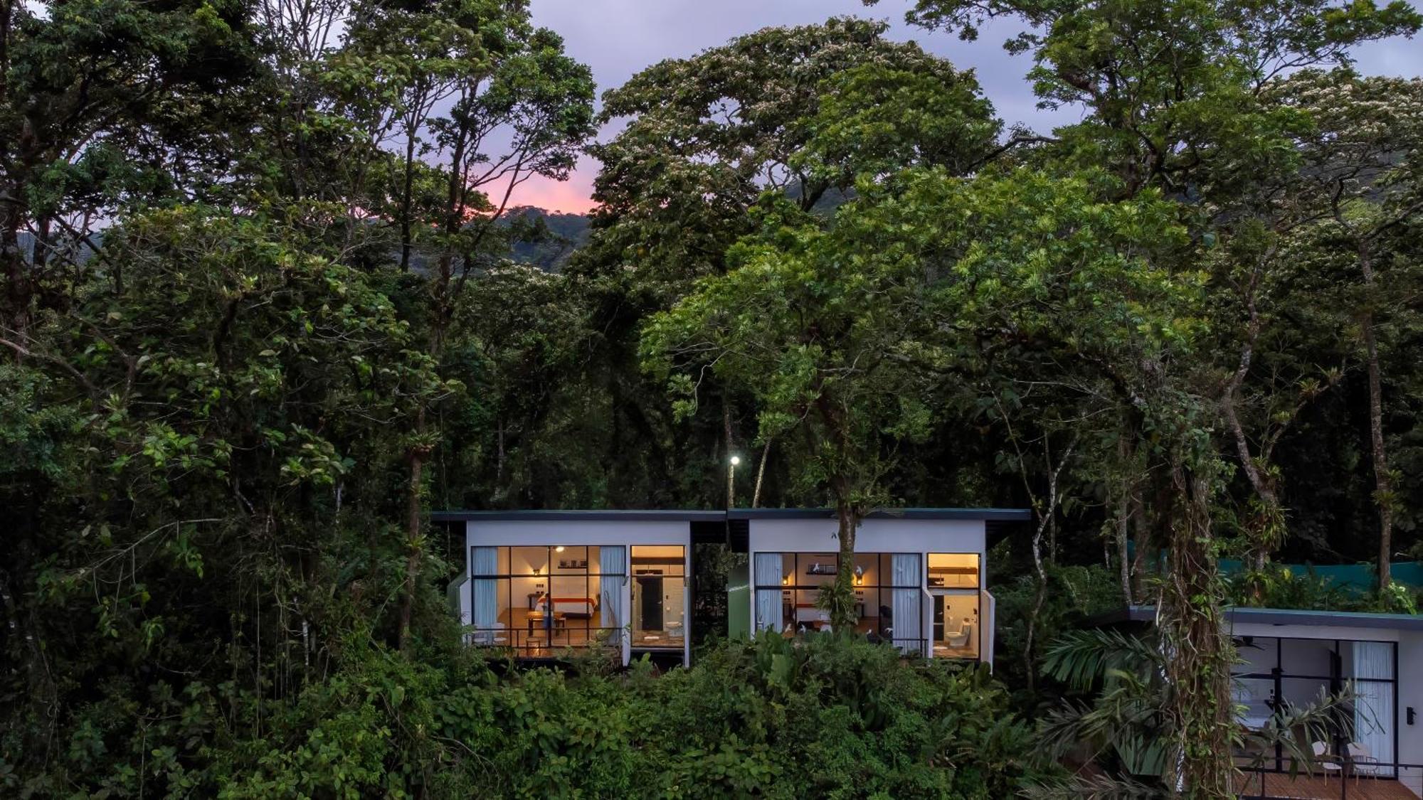 Hotel Sangregado *