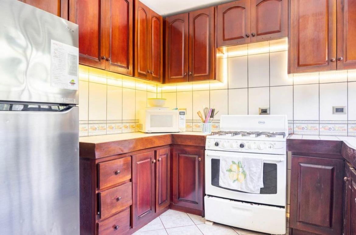 Marea Brava Apartment Jaco