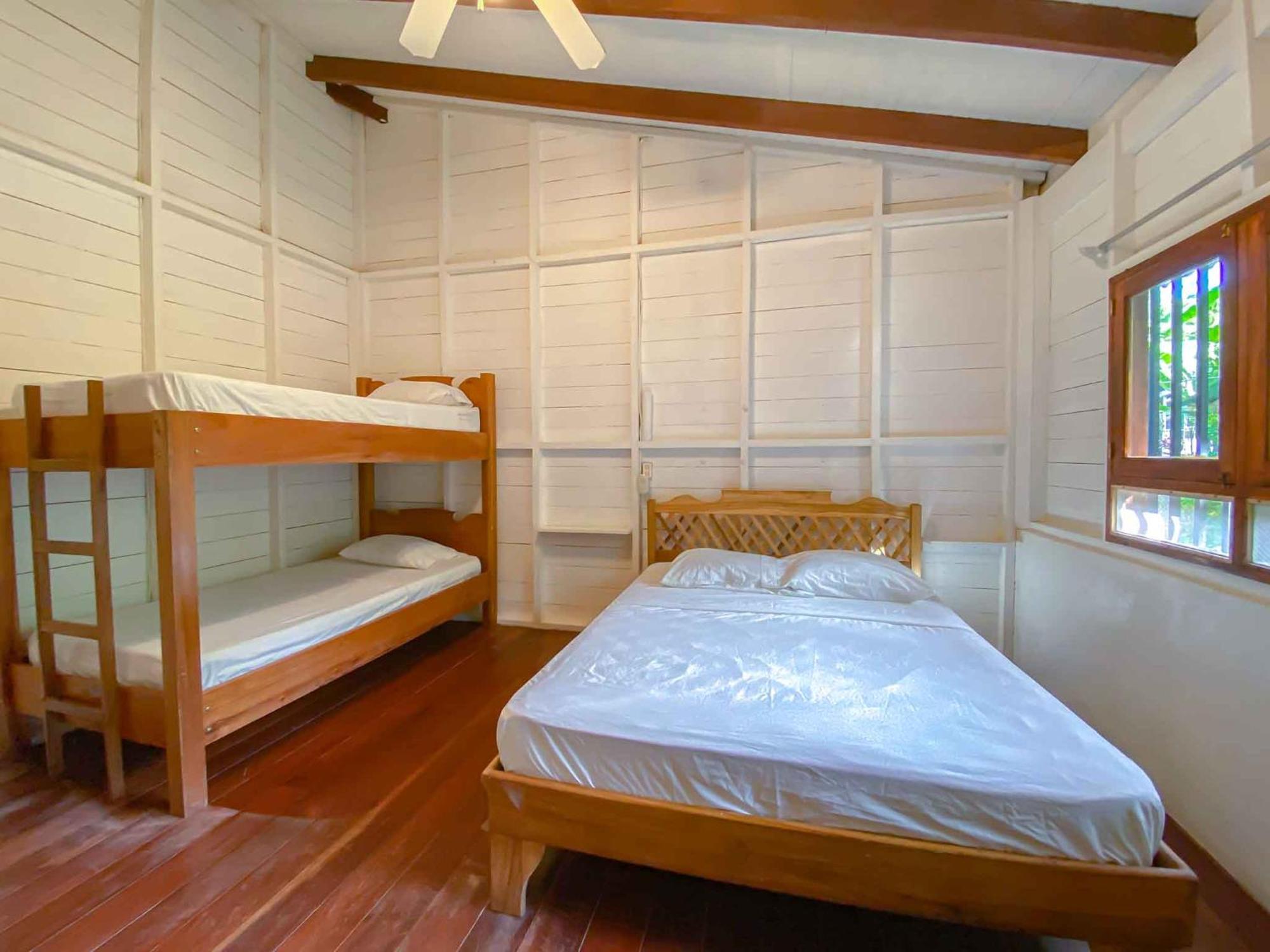 Casitas Mar Y Luz Lodge *