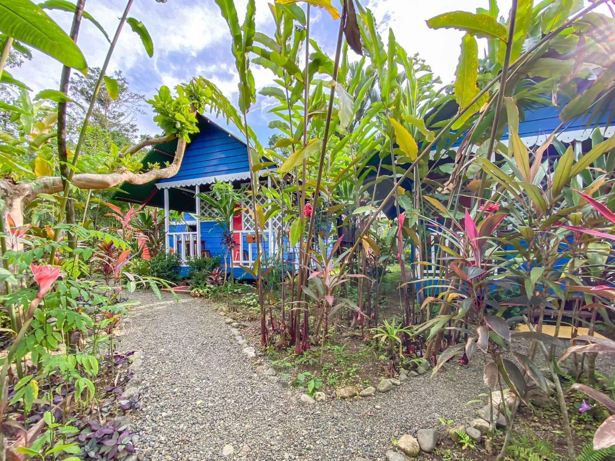 Casitas Mar Y Luz Lodge