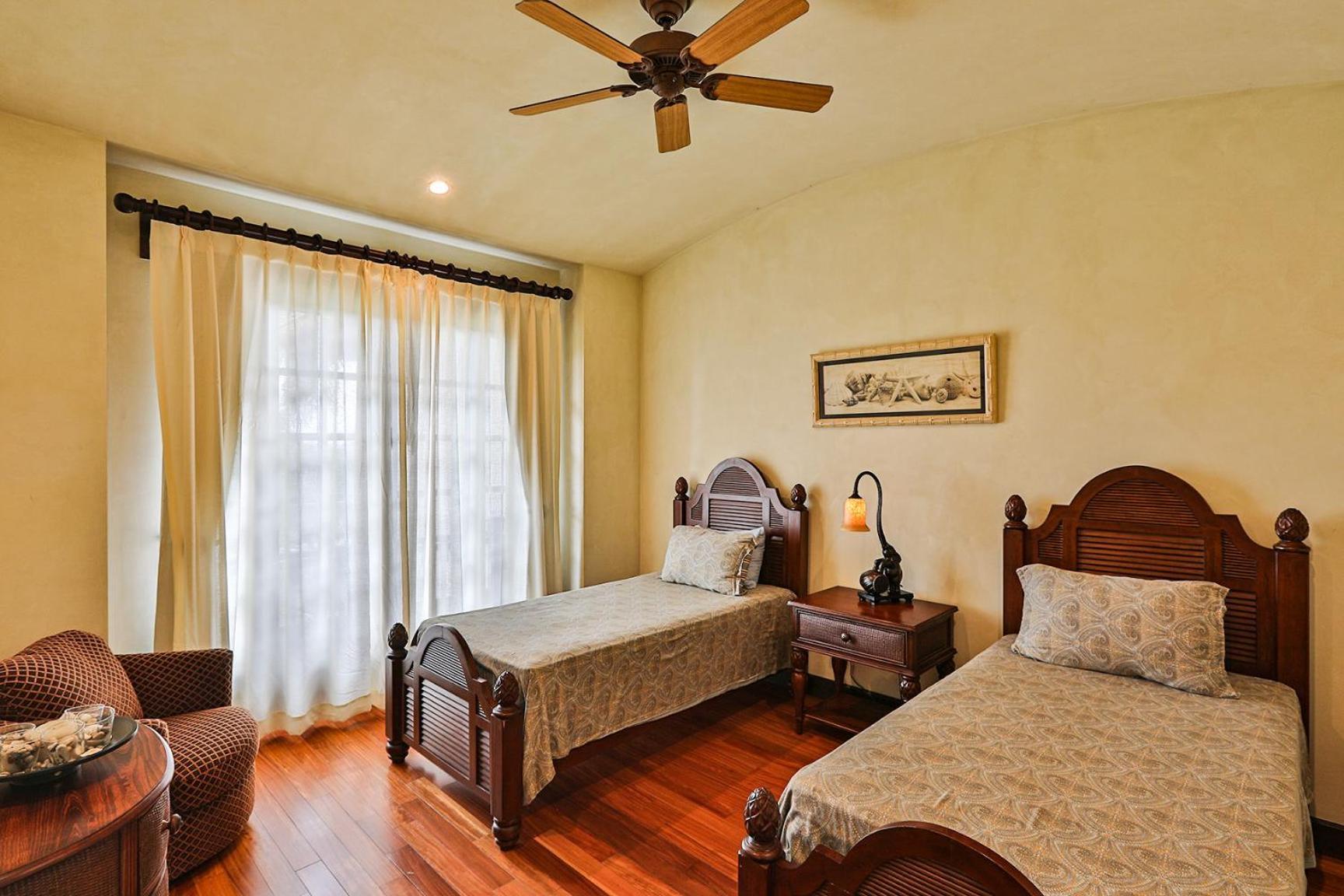 Luxury Vacation At Hacienda Pinilla