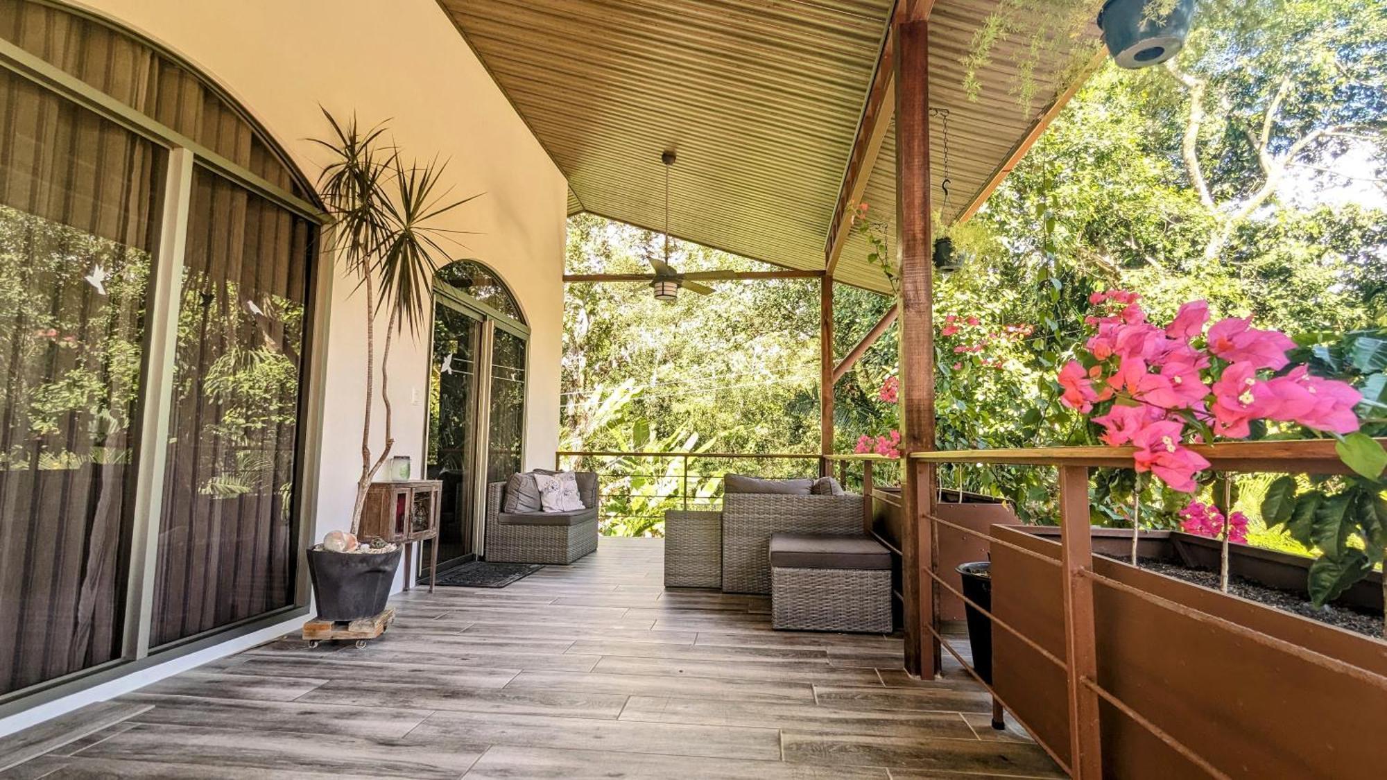 Bed & Breakfast Jardin De Monos