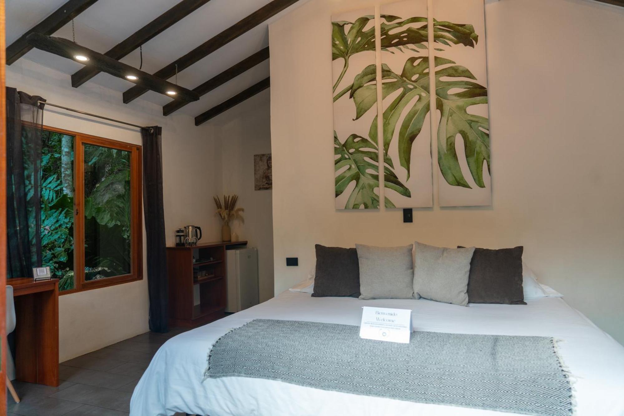 Aparthotel Jardines Secretos Rivas