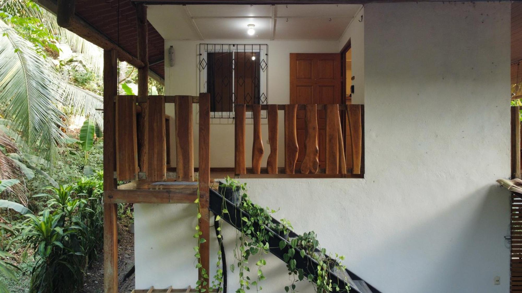 Colibri - 4 Min Walk To The Beach!