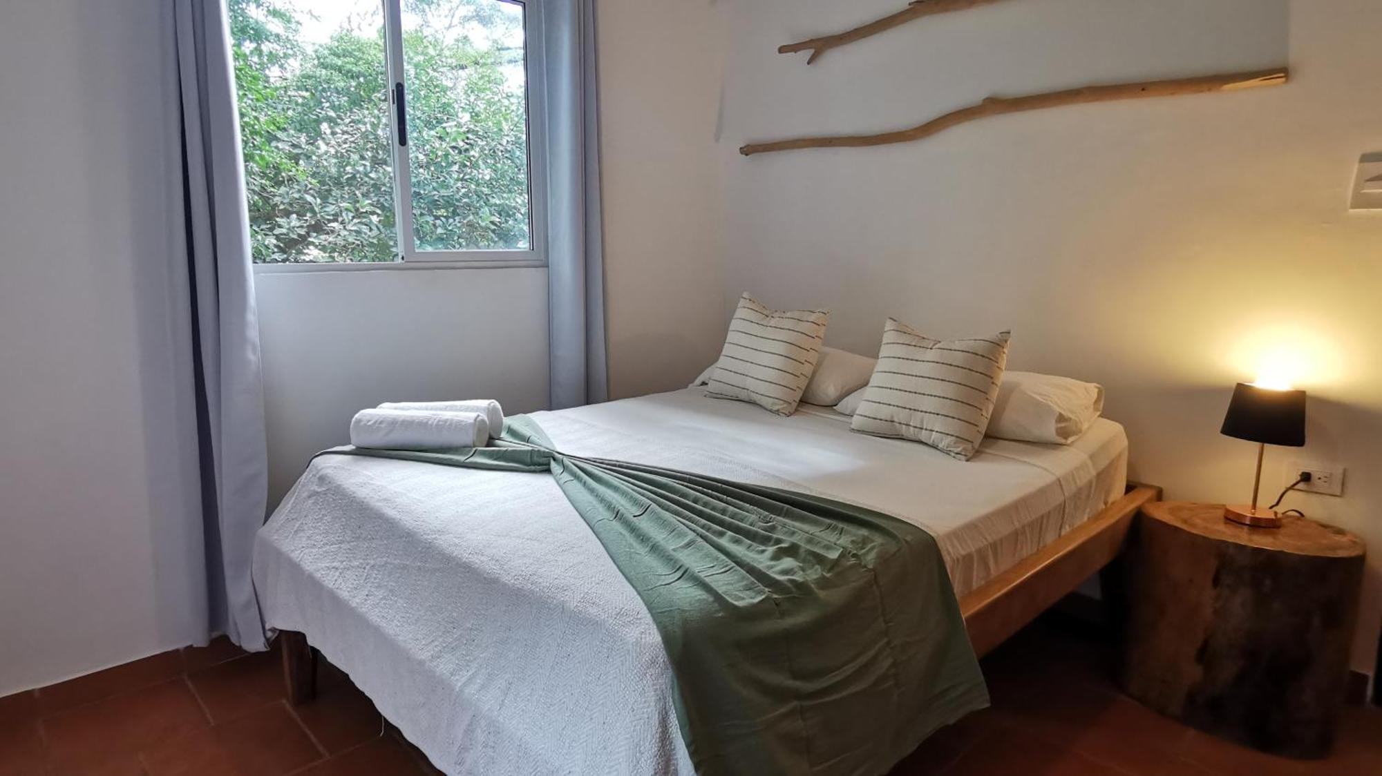 Colibri - 4 Min Walk To The Beach! *