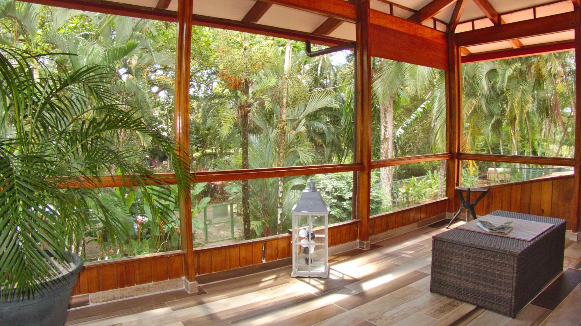 Bed & Breakfast Jardin De Monos