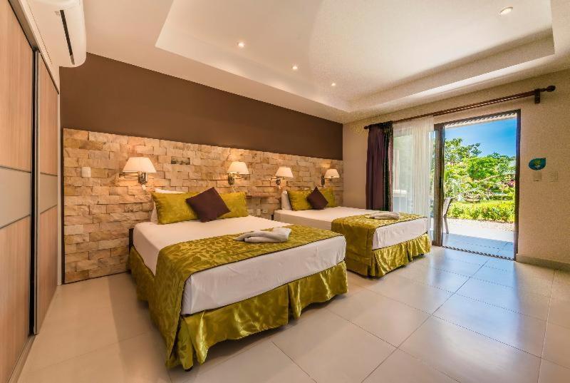 Leyenda Boutique & Spa 4*