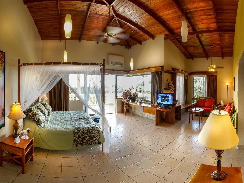 Cristal Ballena Boutique & Spa Hotel
