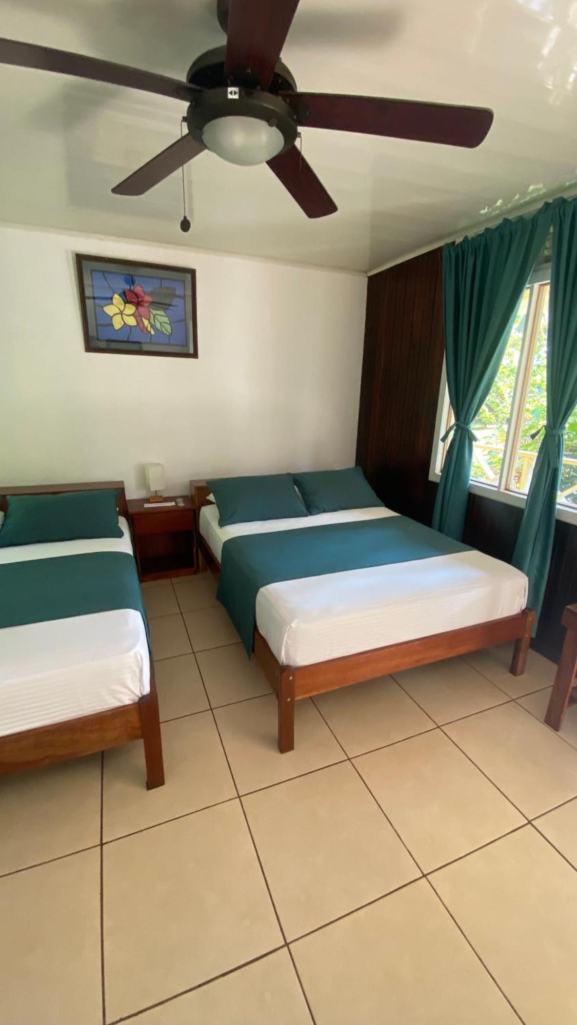 Baula Lodge *