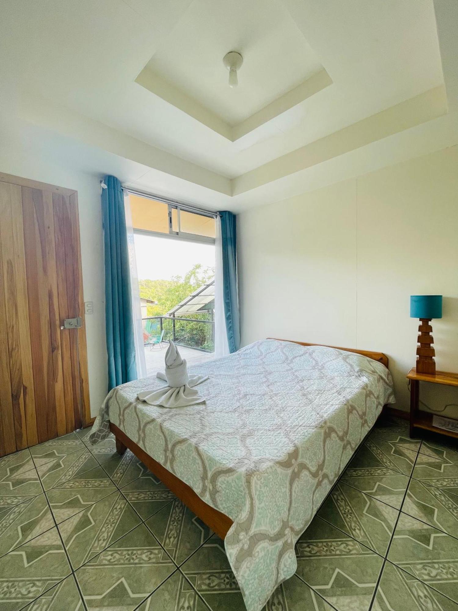 Bed & Breakfast Cabinas Nuestra Kasa *