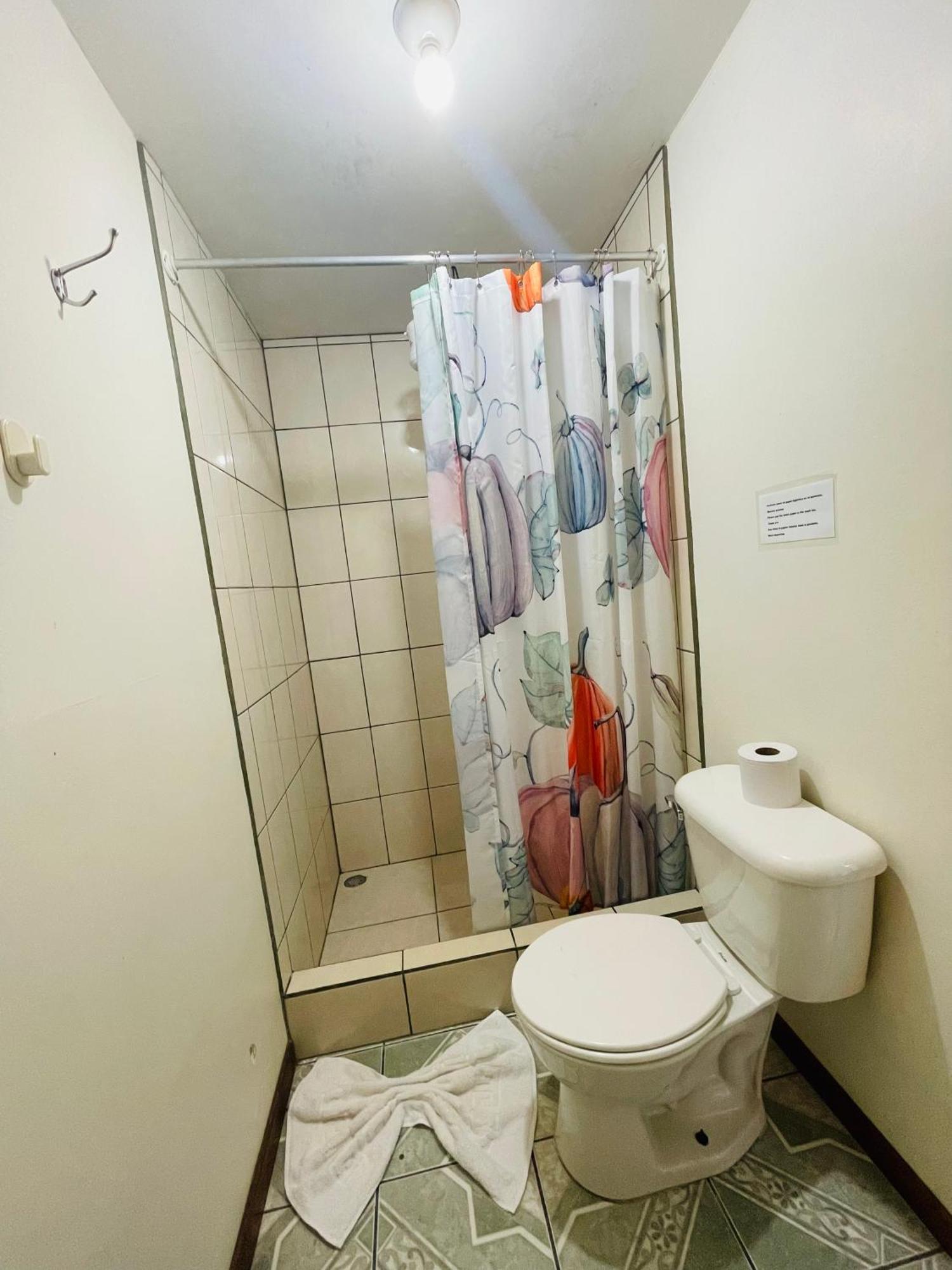 Cabinas Nuestra Kasa *