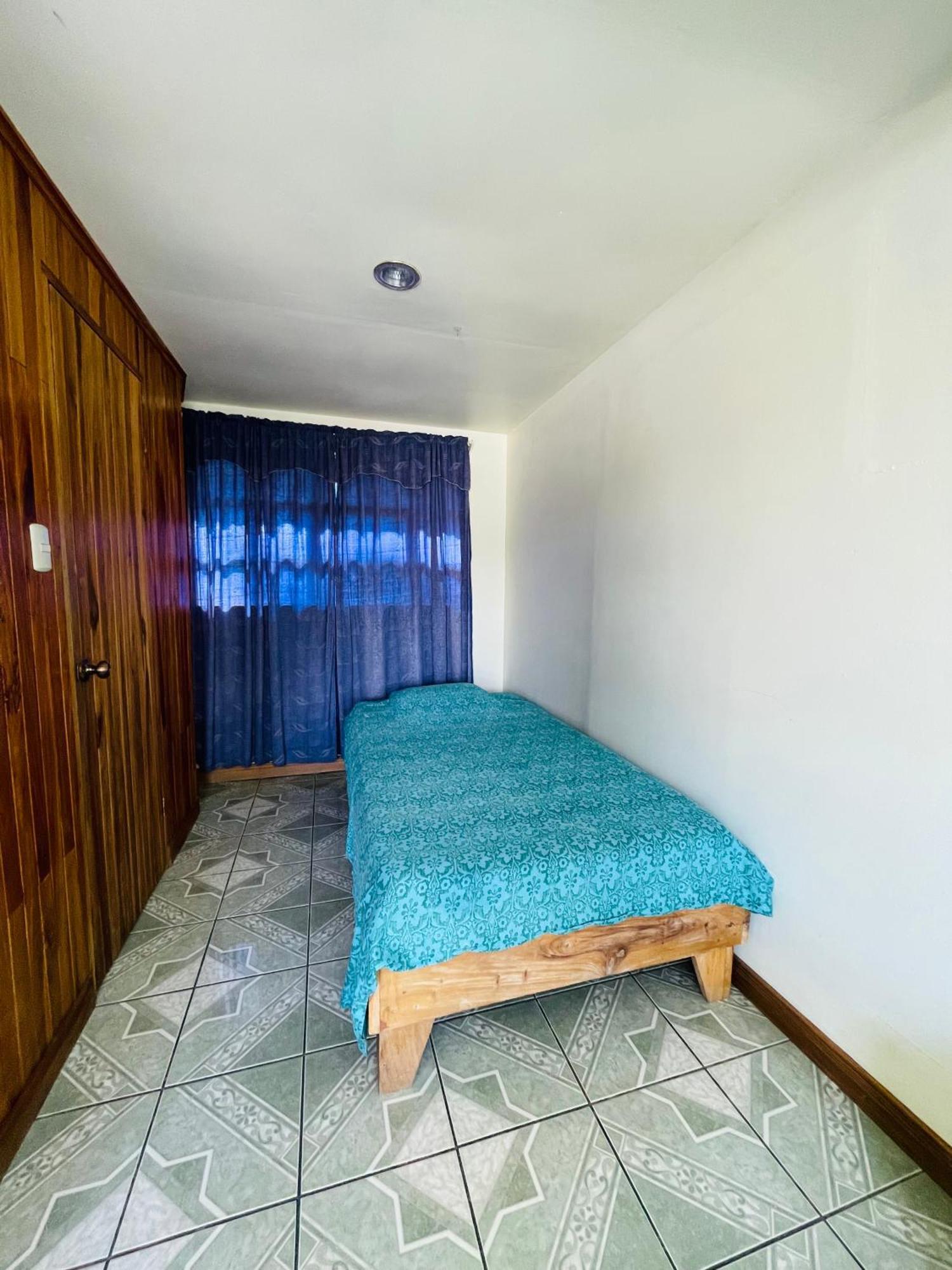 Cabinas Nuestra Kasa *