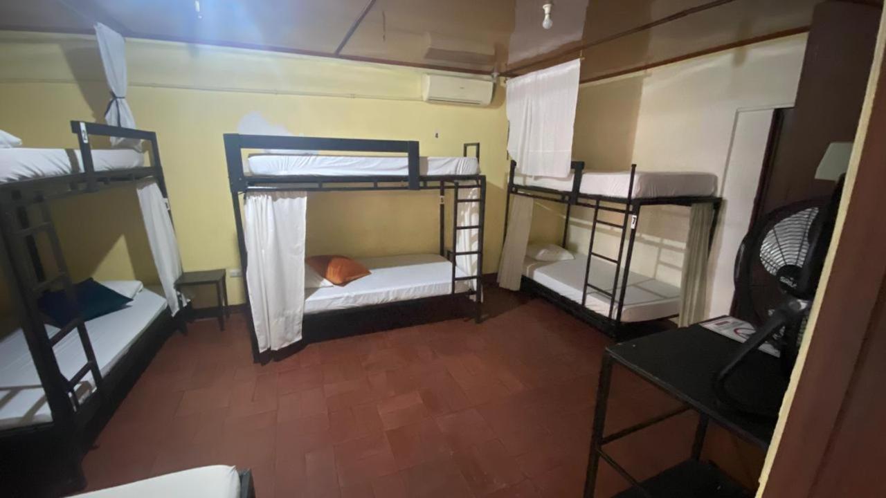 Hostel Pura Vida En