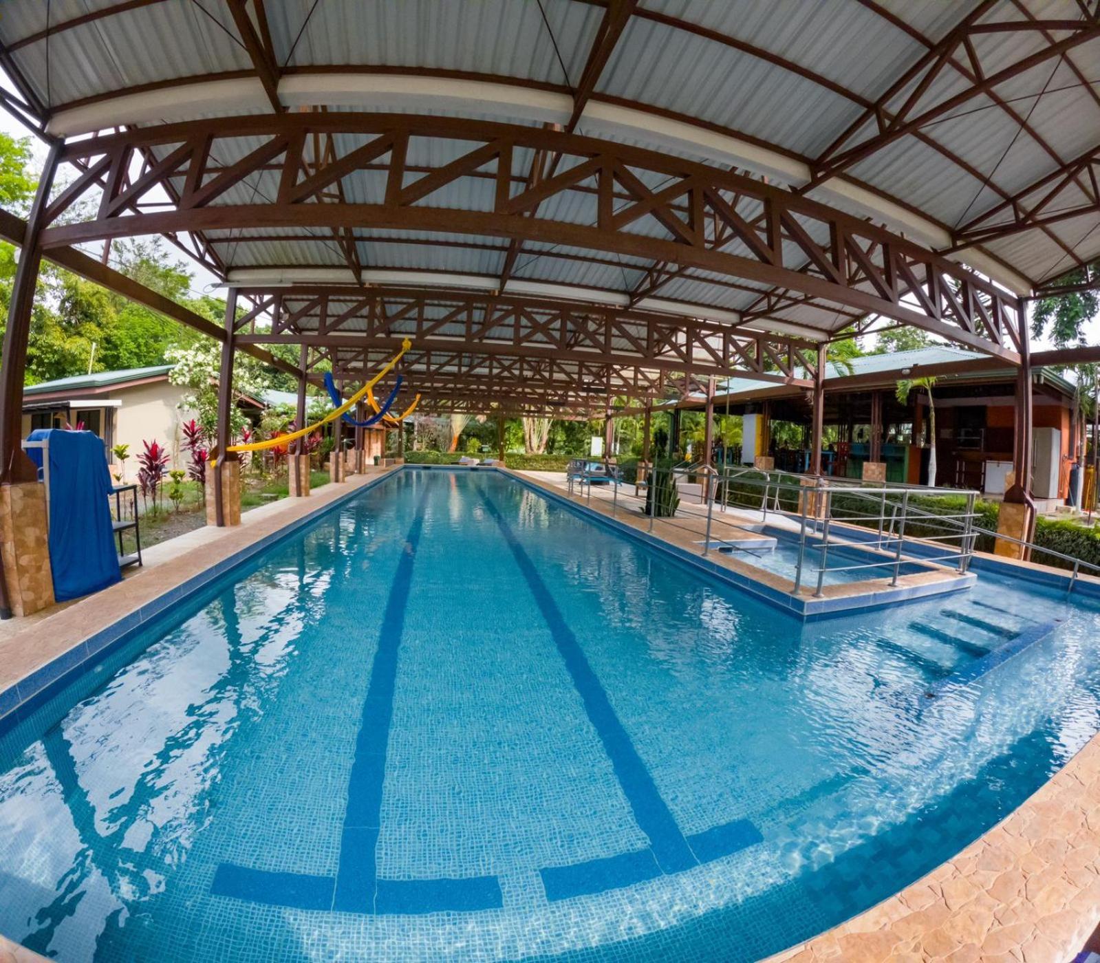 Avita Hotel Quesada (Alajuela)