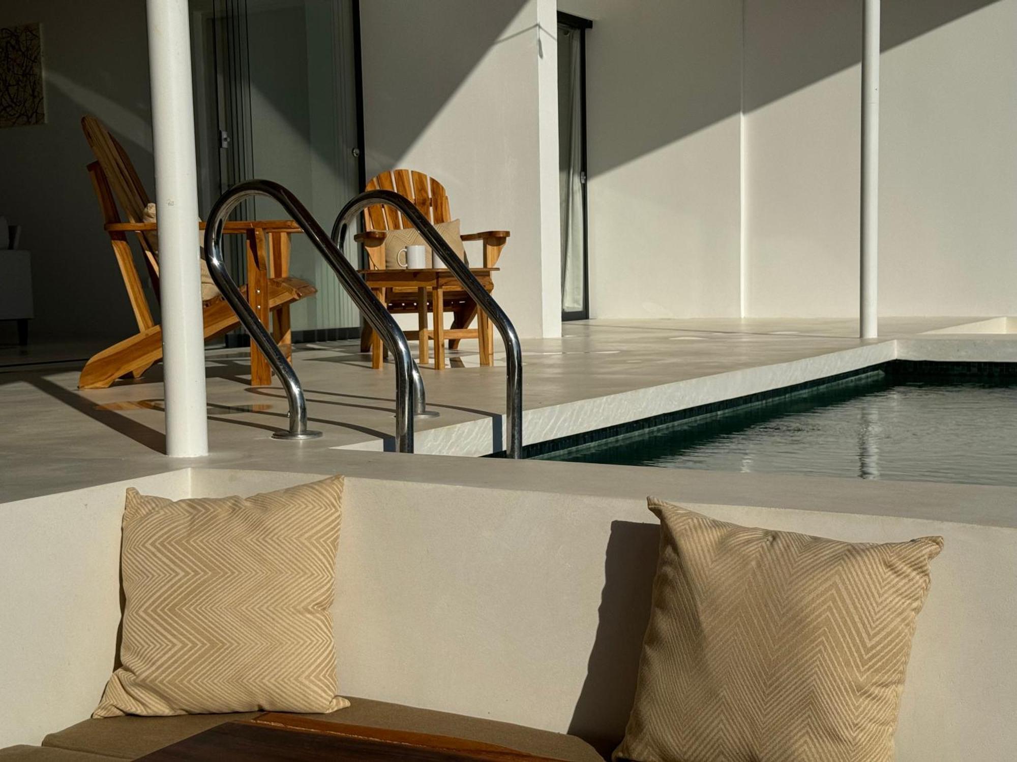 Aparthotel Les Roches - Paradise Retreat