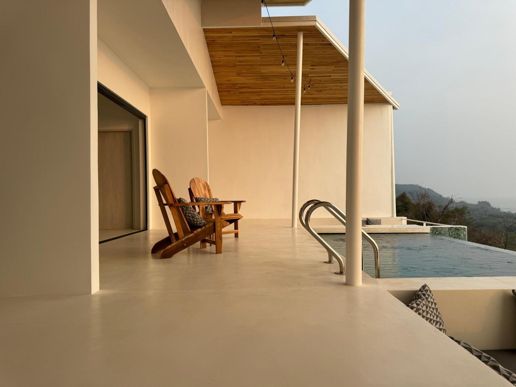 Aparthotel Les Roches - Paradise Retreat