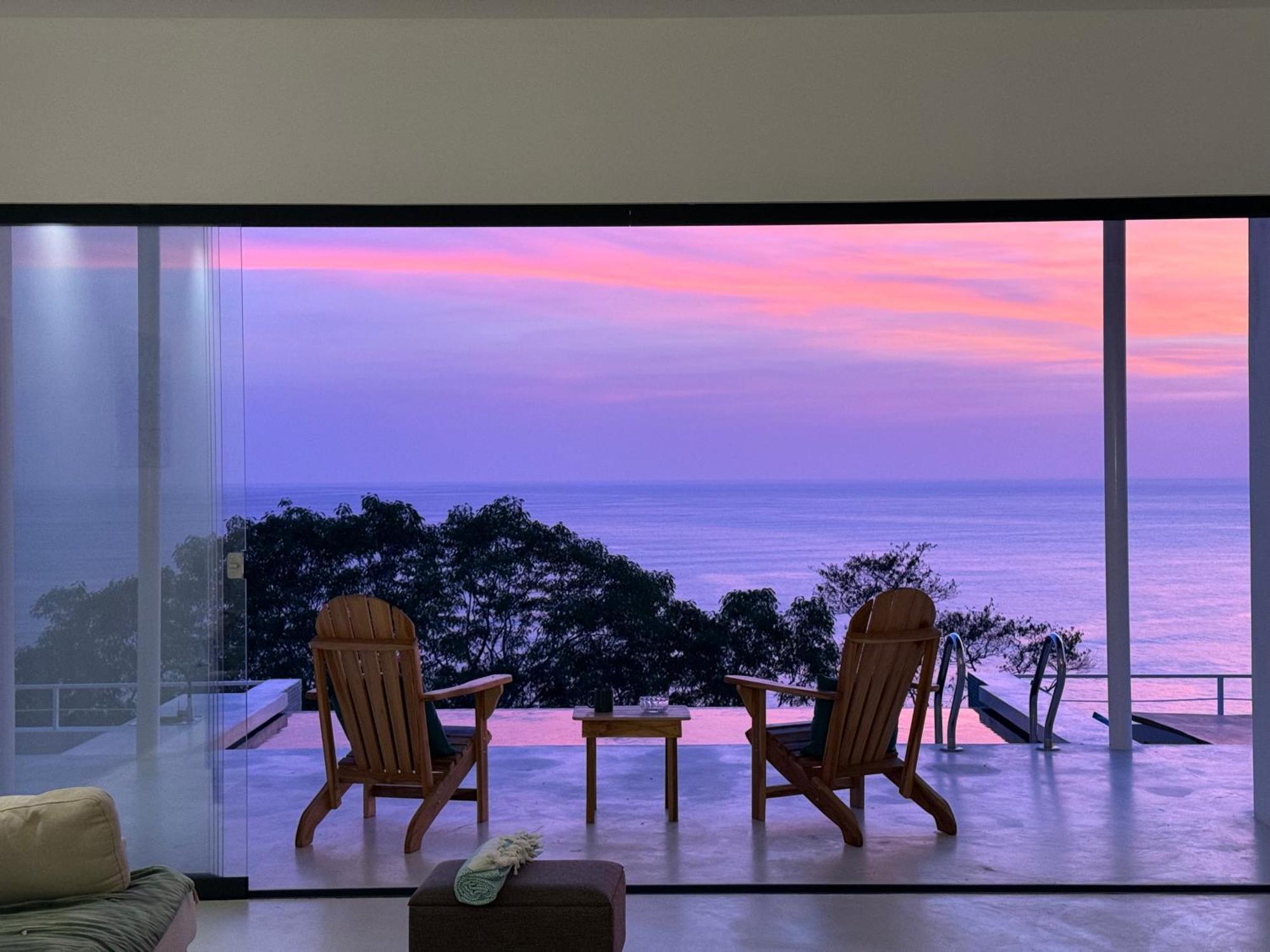 Aparthotel Les Roches - Paradise Retreat