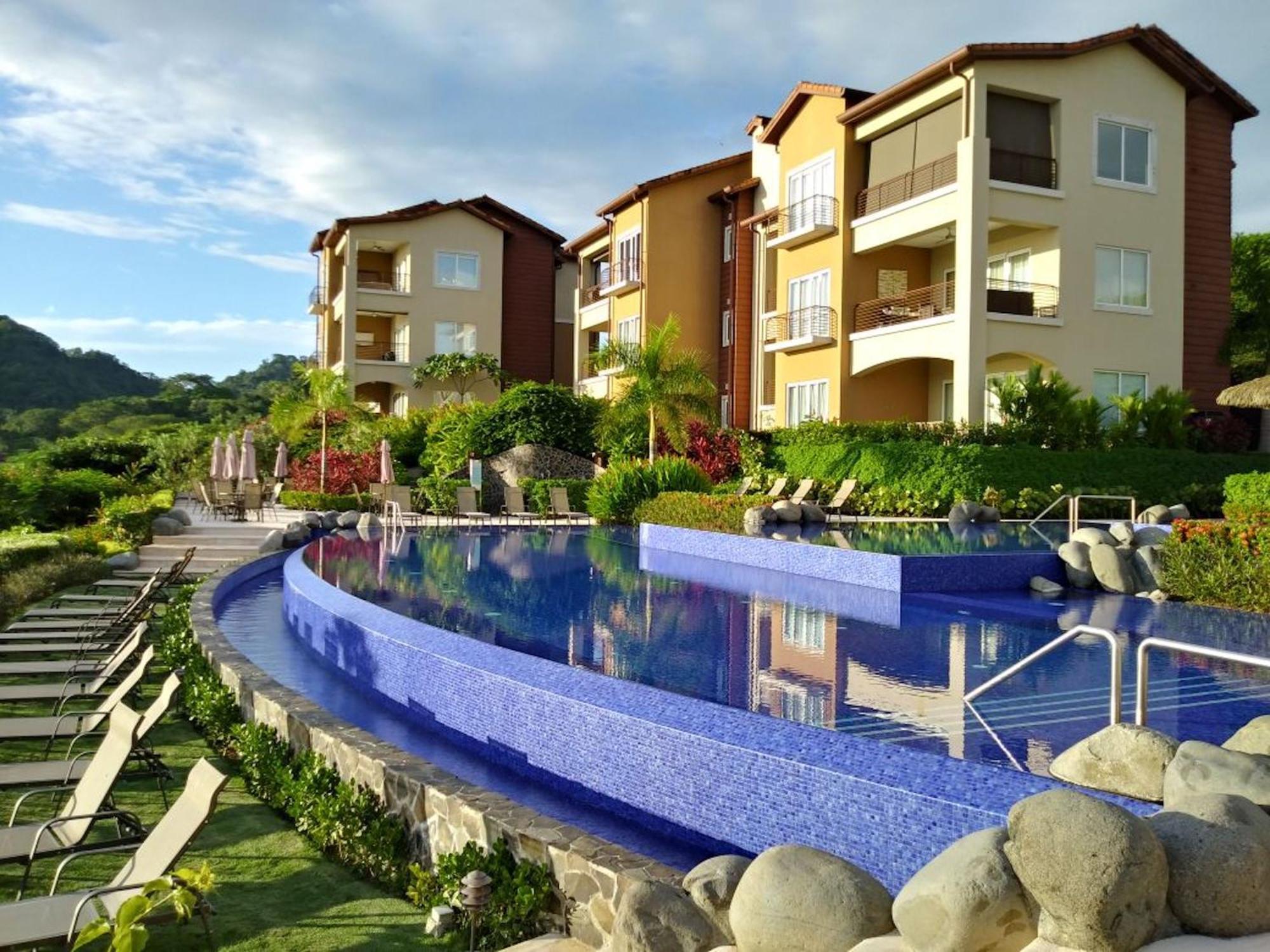 3 Bdr Ocean View Miramar 2d By In Cr *