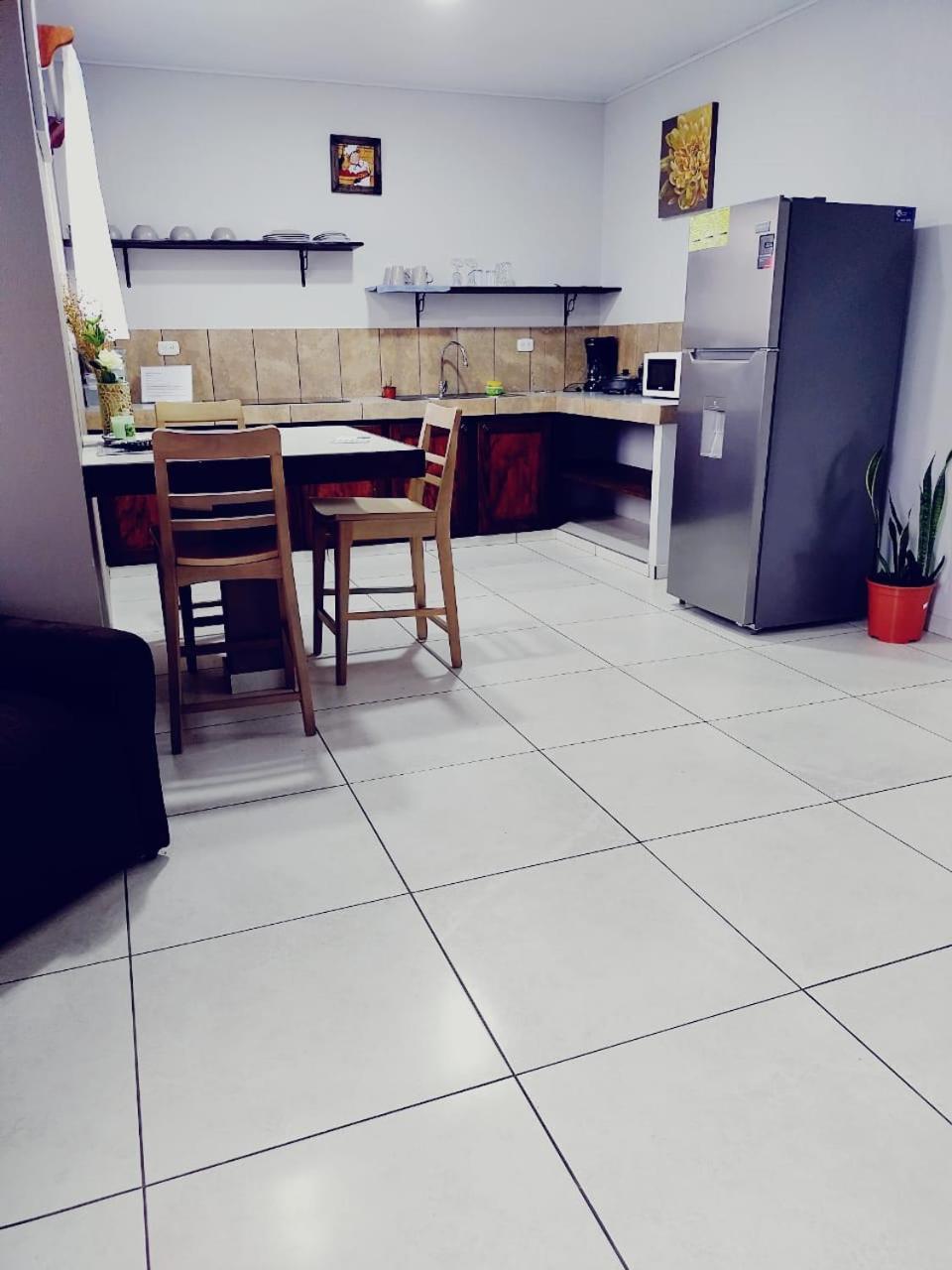 Del General Apartment *