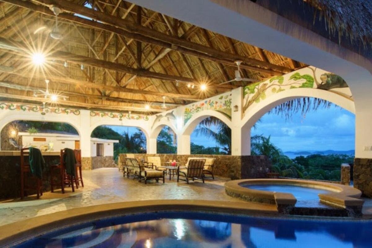 Villa Pura Vida *