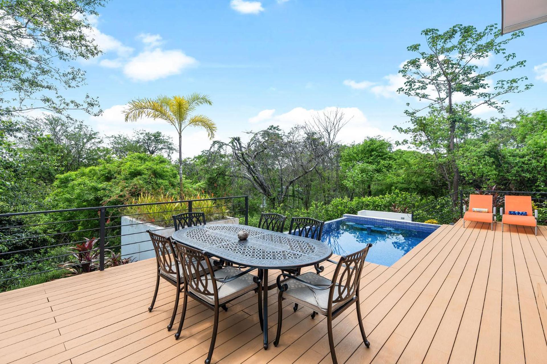 Brand-new 3bd Hilltop With Pool Holiday home Coco