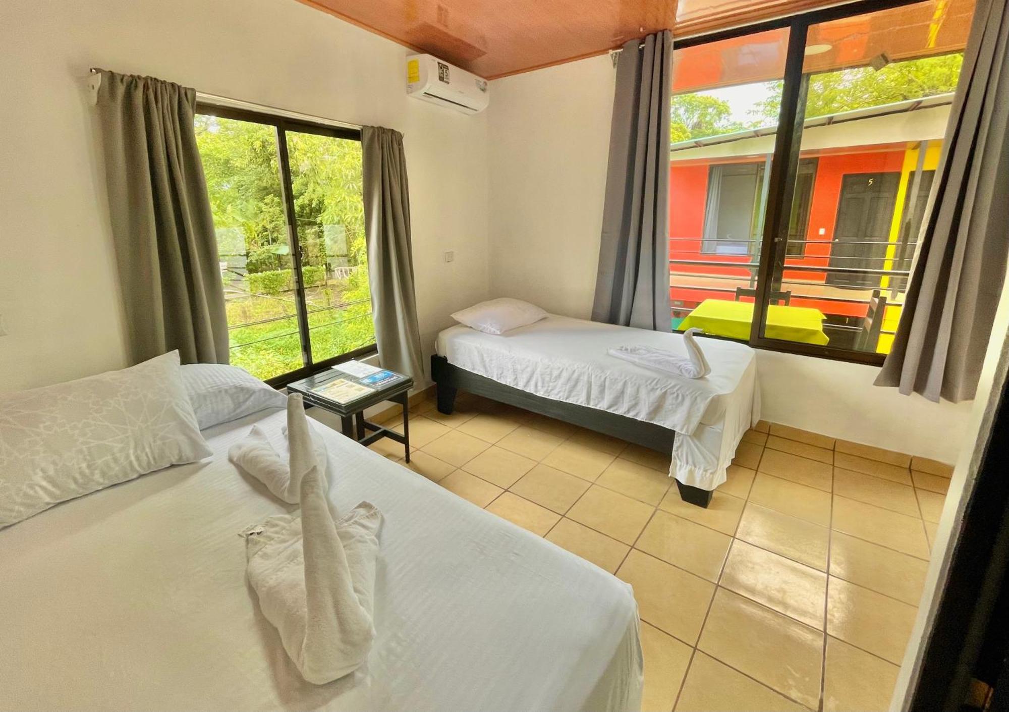 Hotel Carey