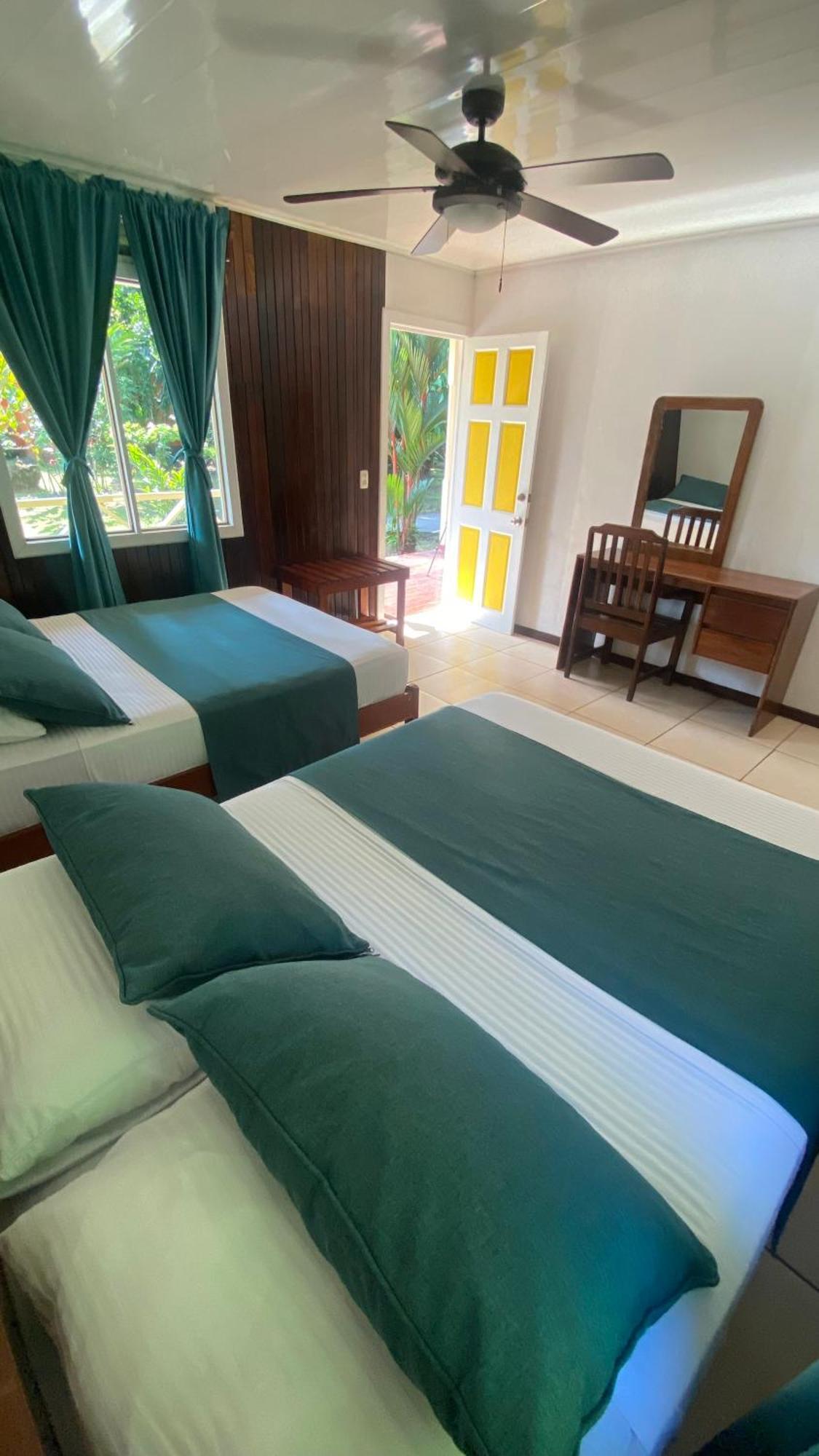 Baula Lodge *