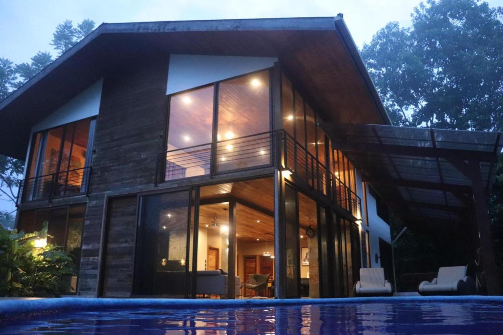 Corcovado-ac-jacuzzi-pool-great Views-nature-relaxing Villa *