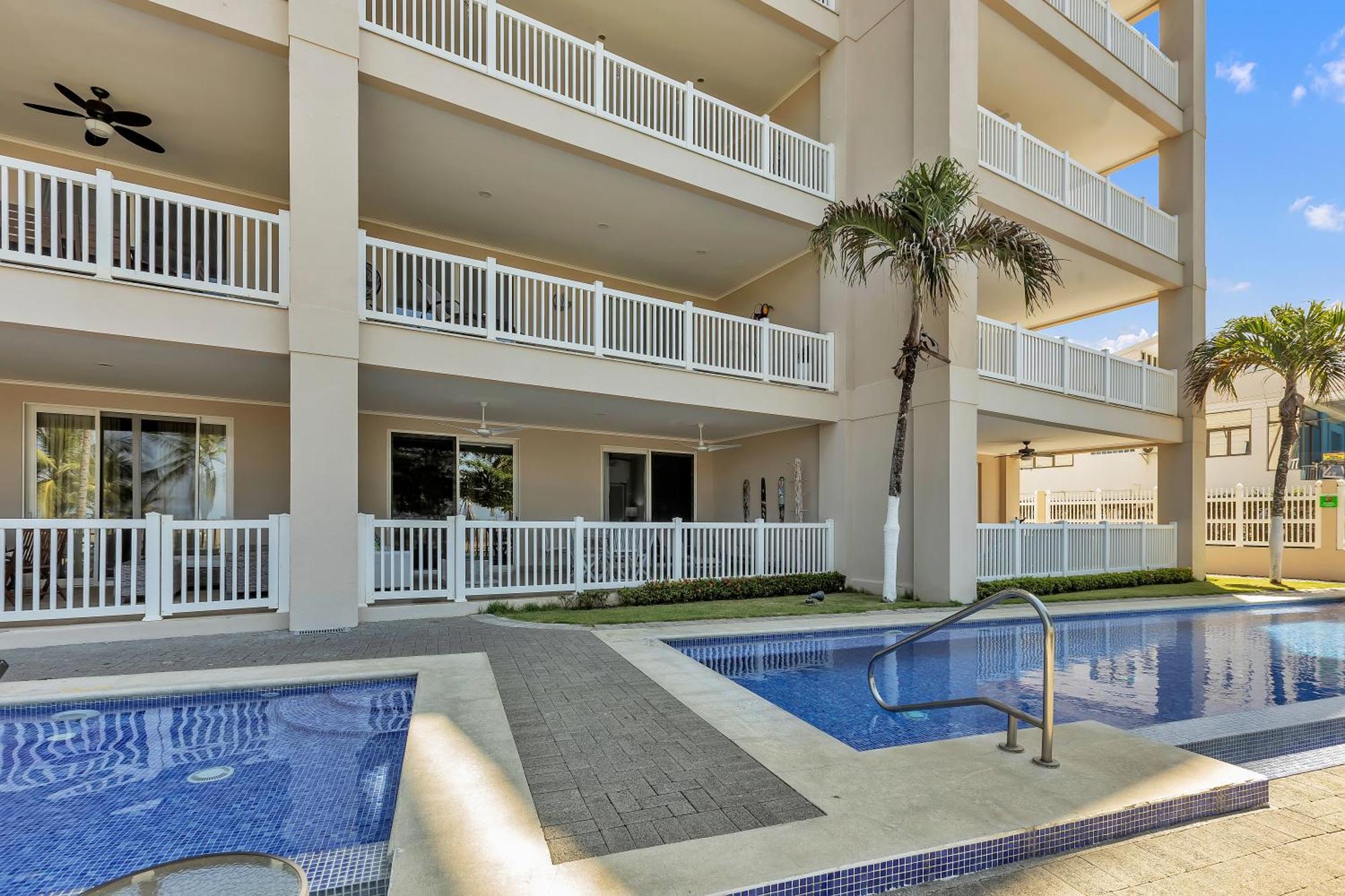 Aparthotel The Palms Jaco