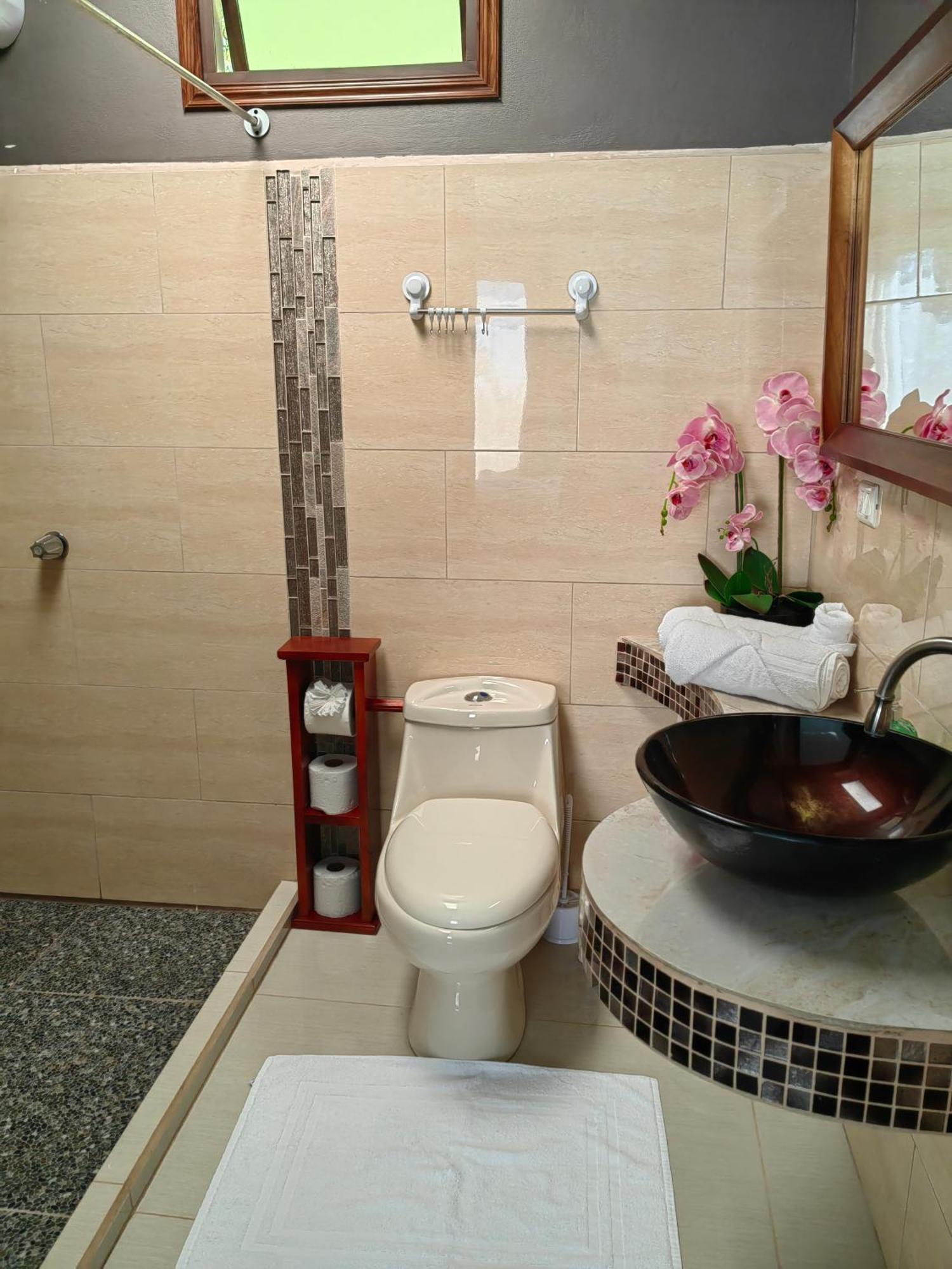 House Apartment *