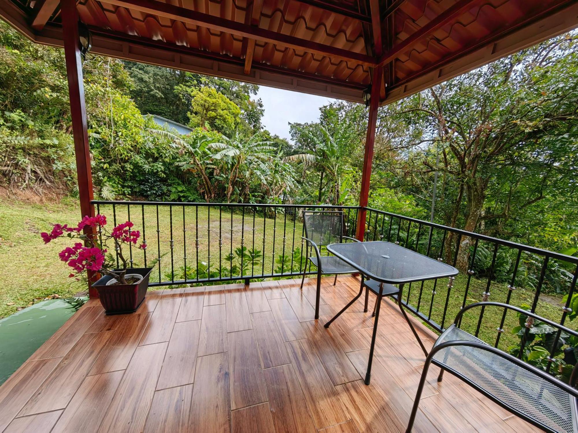Apartment House Monteverde