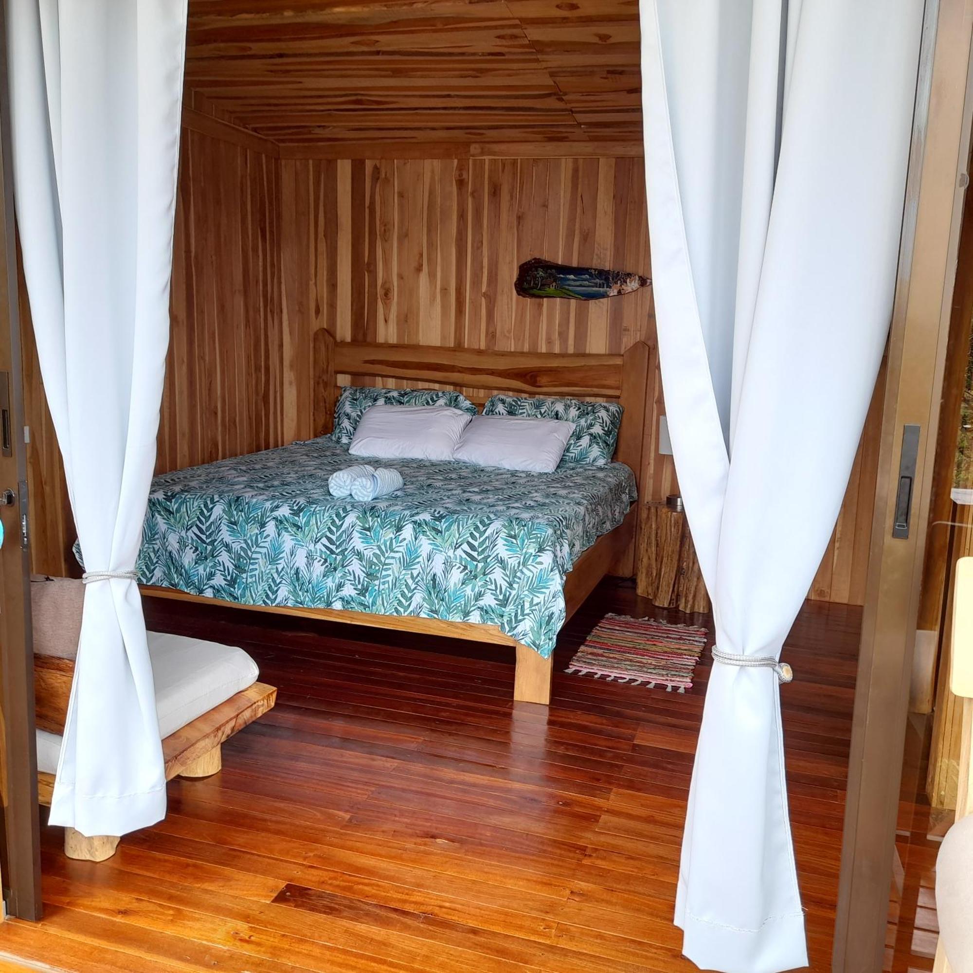 Lodge Onca Tours & Treehouses Katira