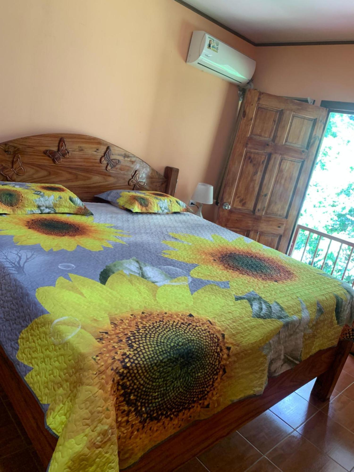 Hotel Ceiba *